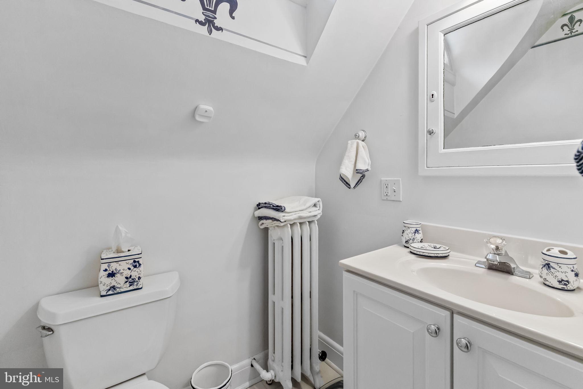 GUILFORD HISTORIC DISTRICT - Residential