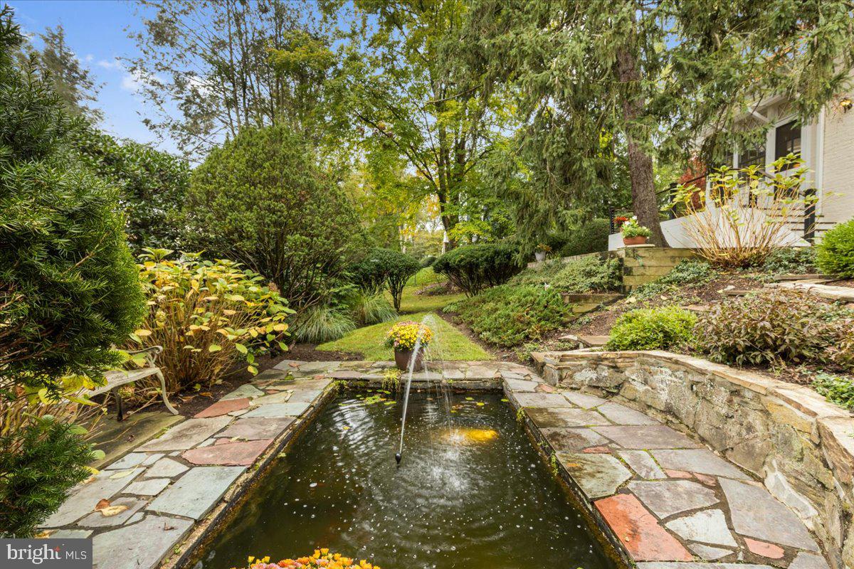 ROCK CREEK HILLS - Residential