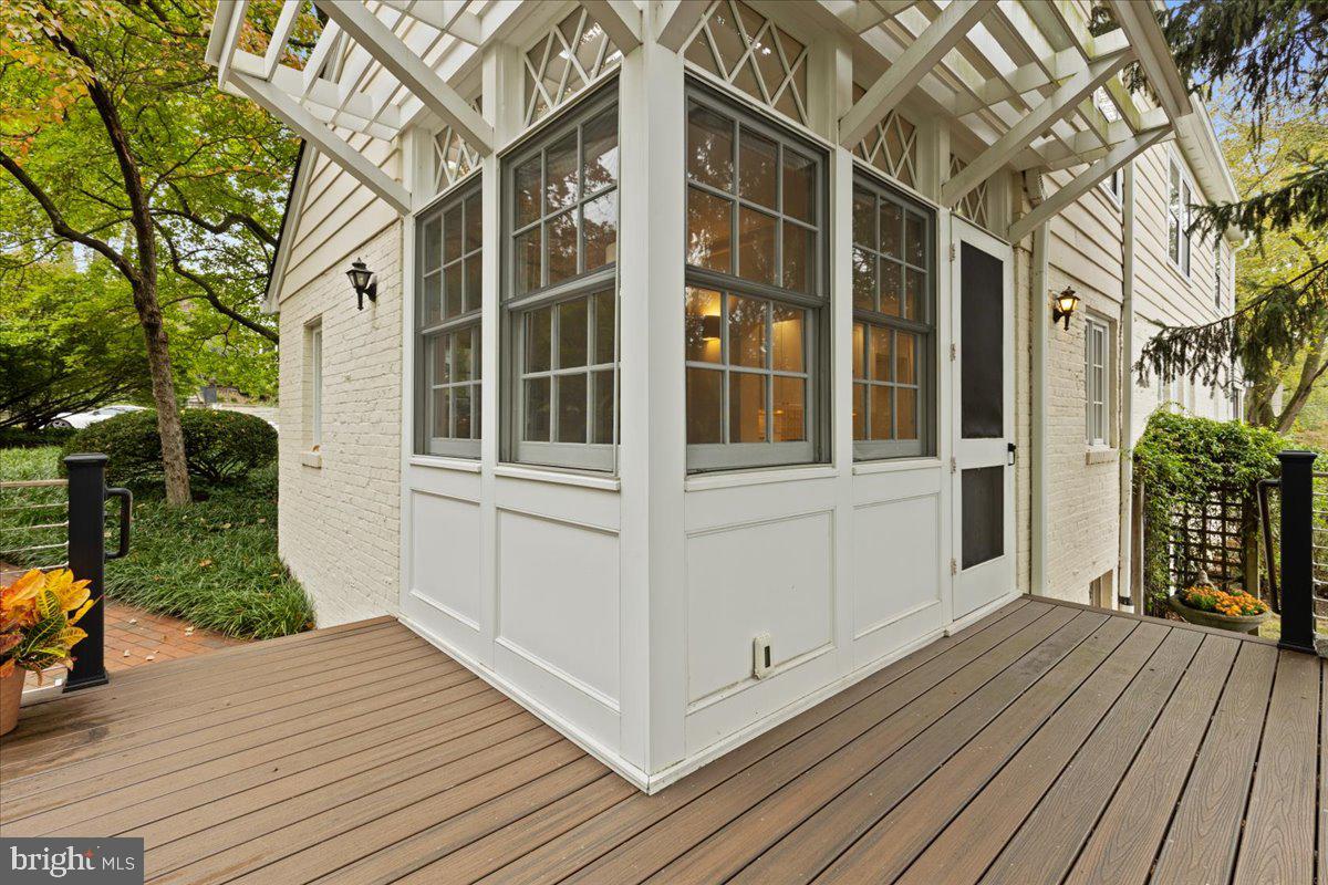 ROCK CREEK HILLS - Residential