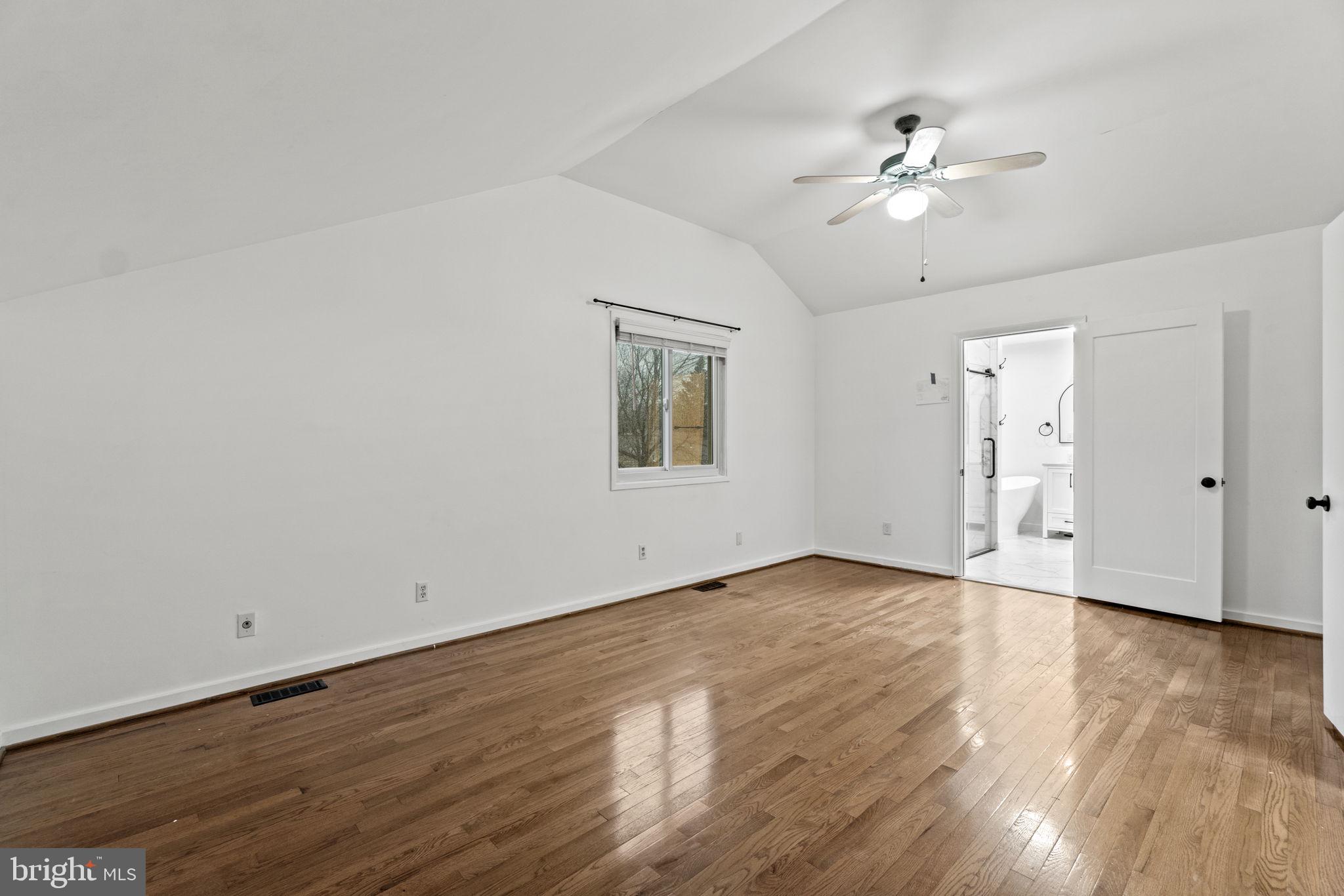 STONEYBROOKE - Residential Lease