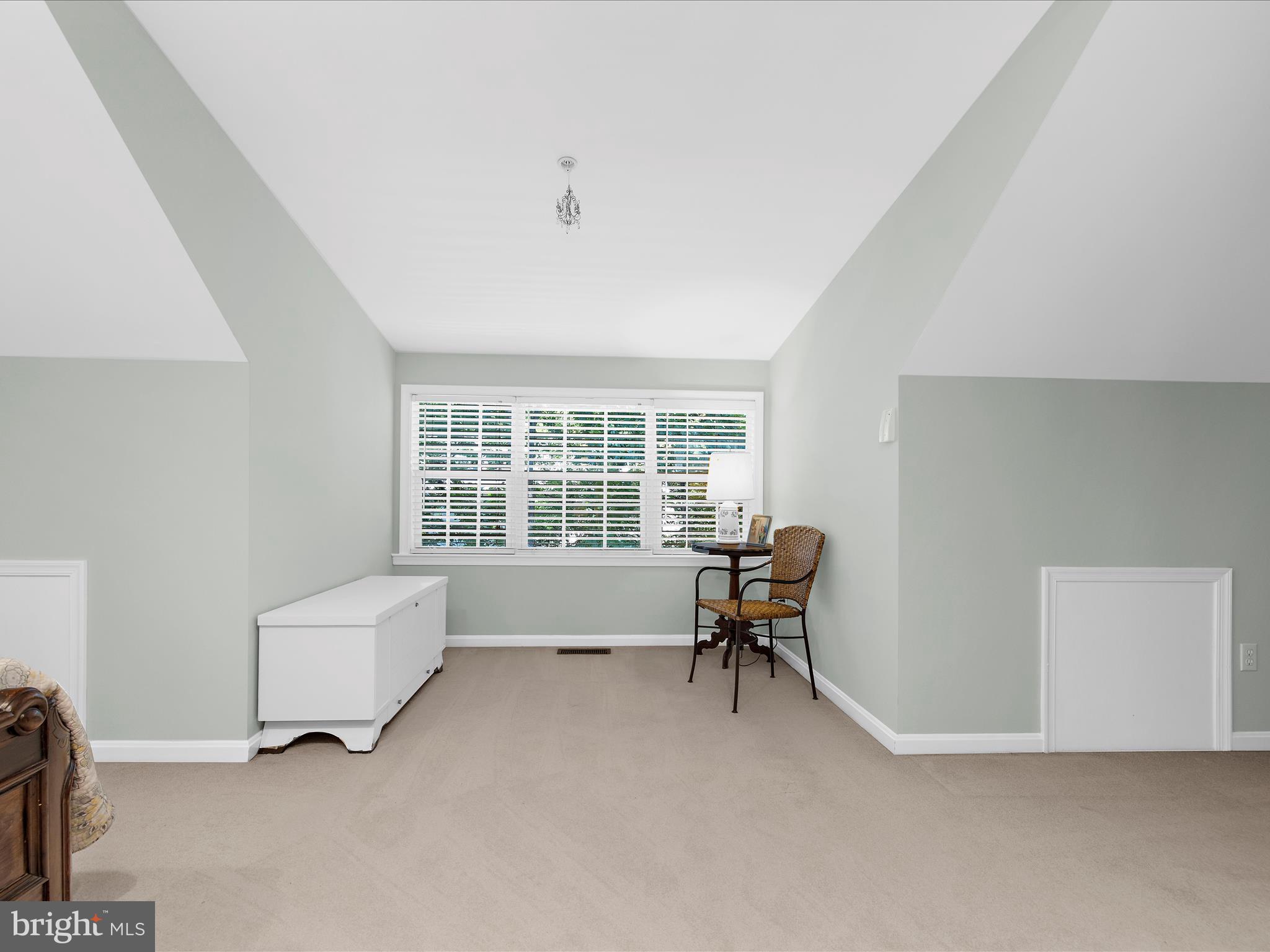 WATERS EDGE - Residential