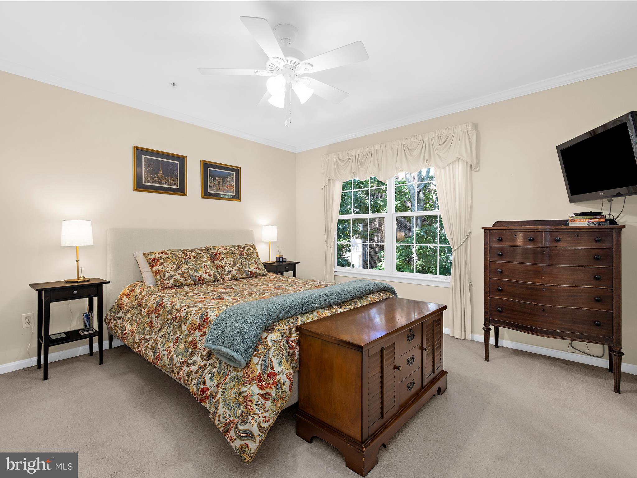 WATERS EDGE - Residential