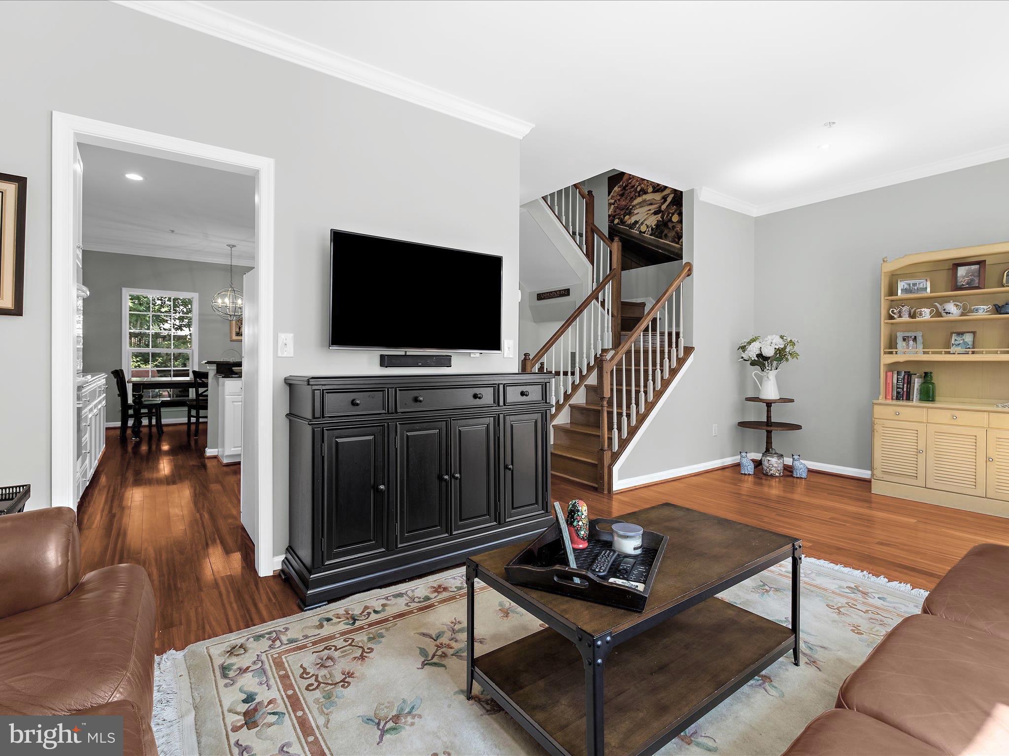 WATERS EDGE - Residential