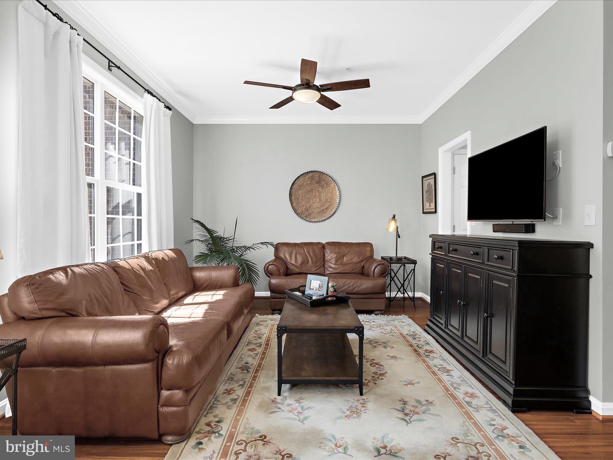 WATERS EDGE - Residential