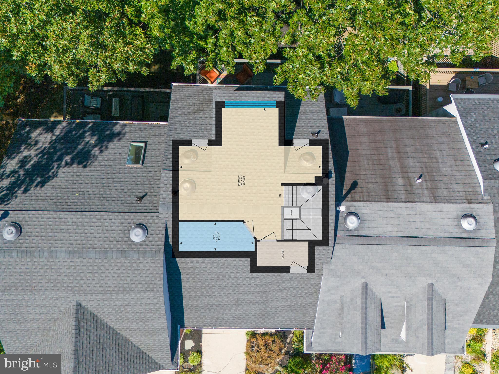 WATERS EDGE - Residential