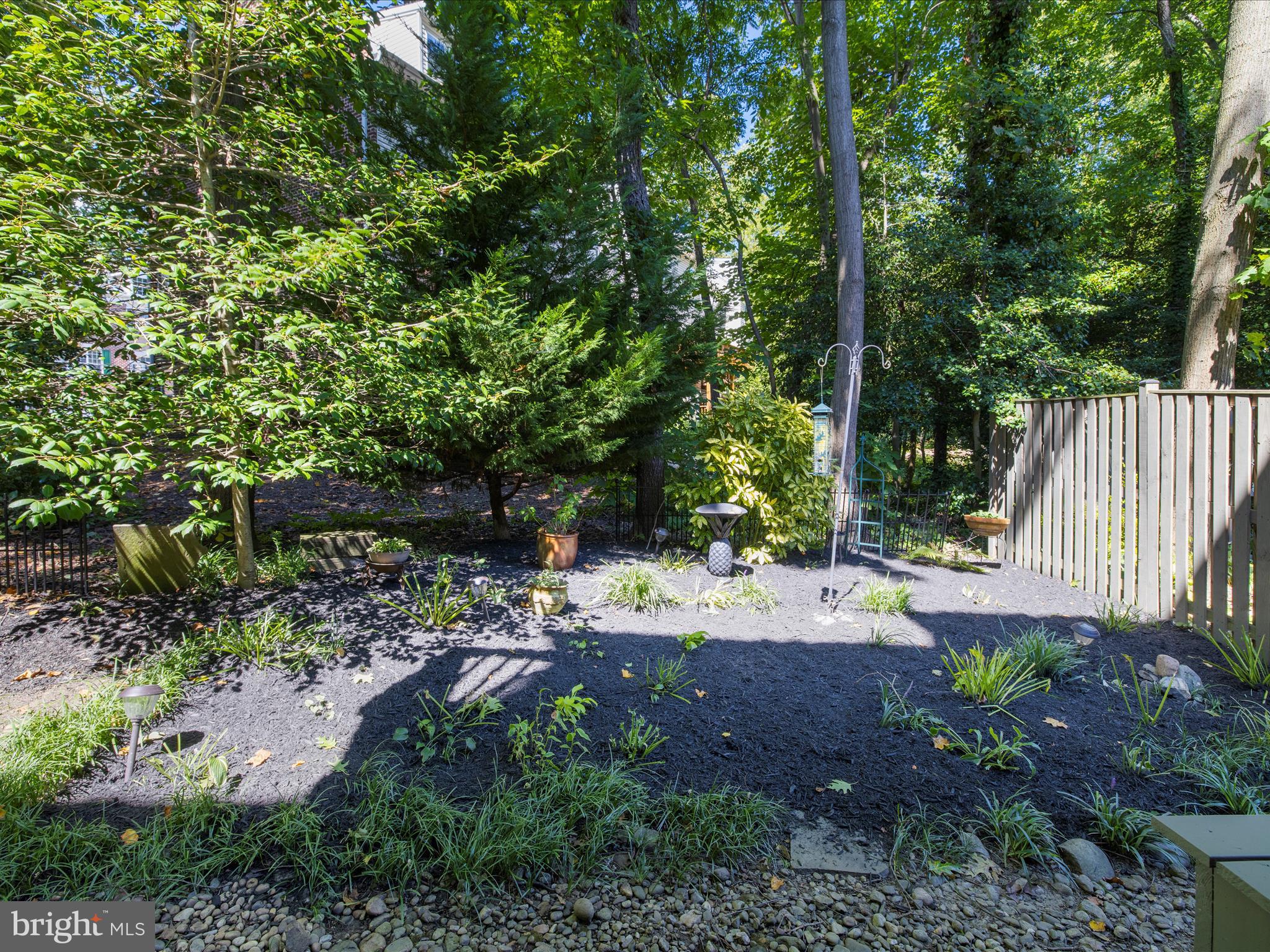 WATERS EDGE - Residential