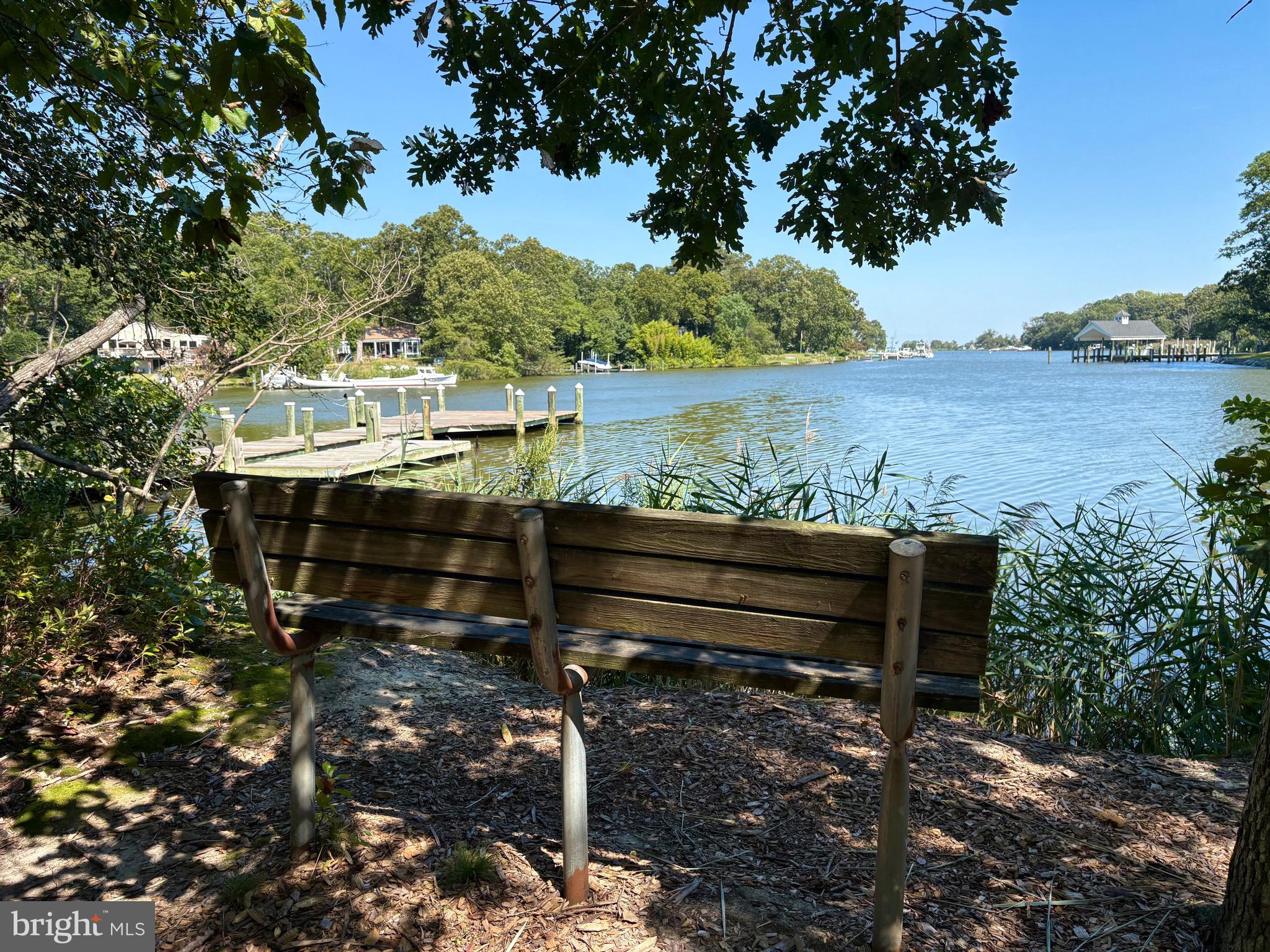 WATERS EDGE - Residential