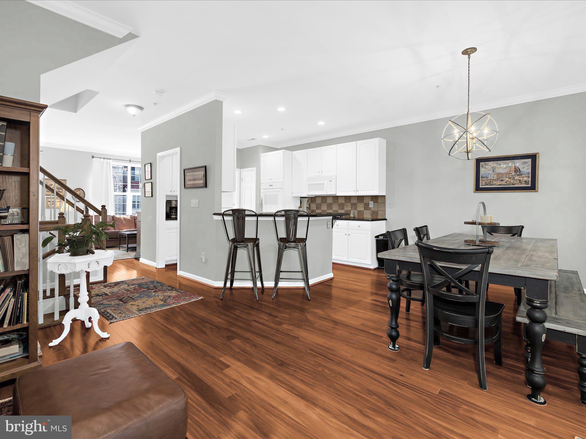 WATERS EDGE - Residential