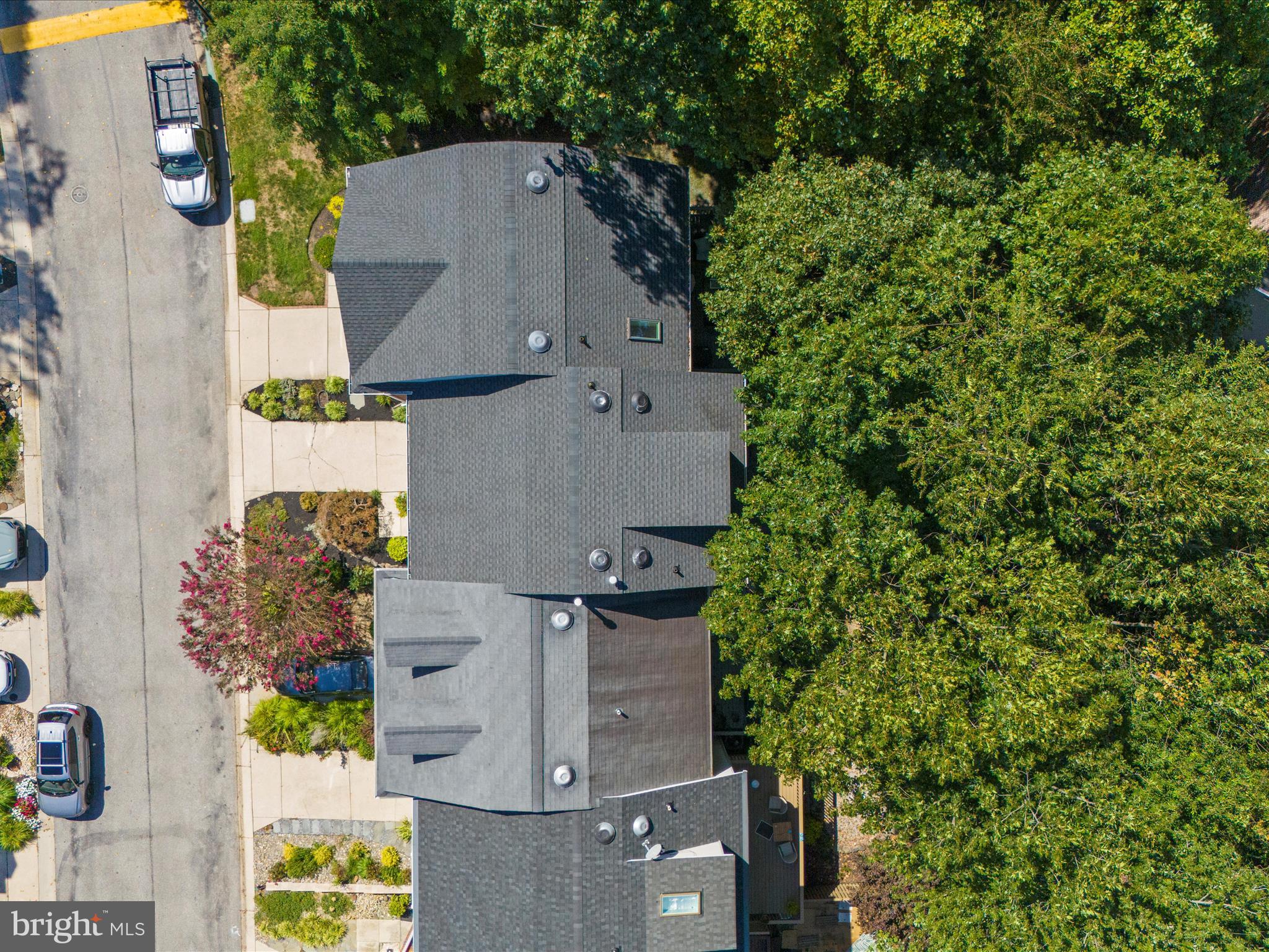 WATERS EDGE - Residential