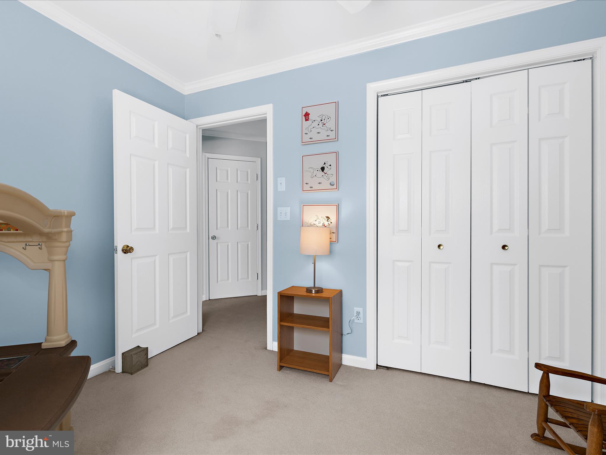 WATERS EDGE - Residential