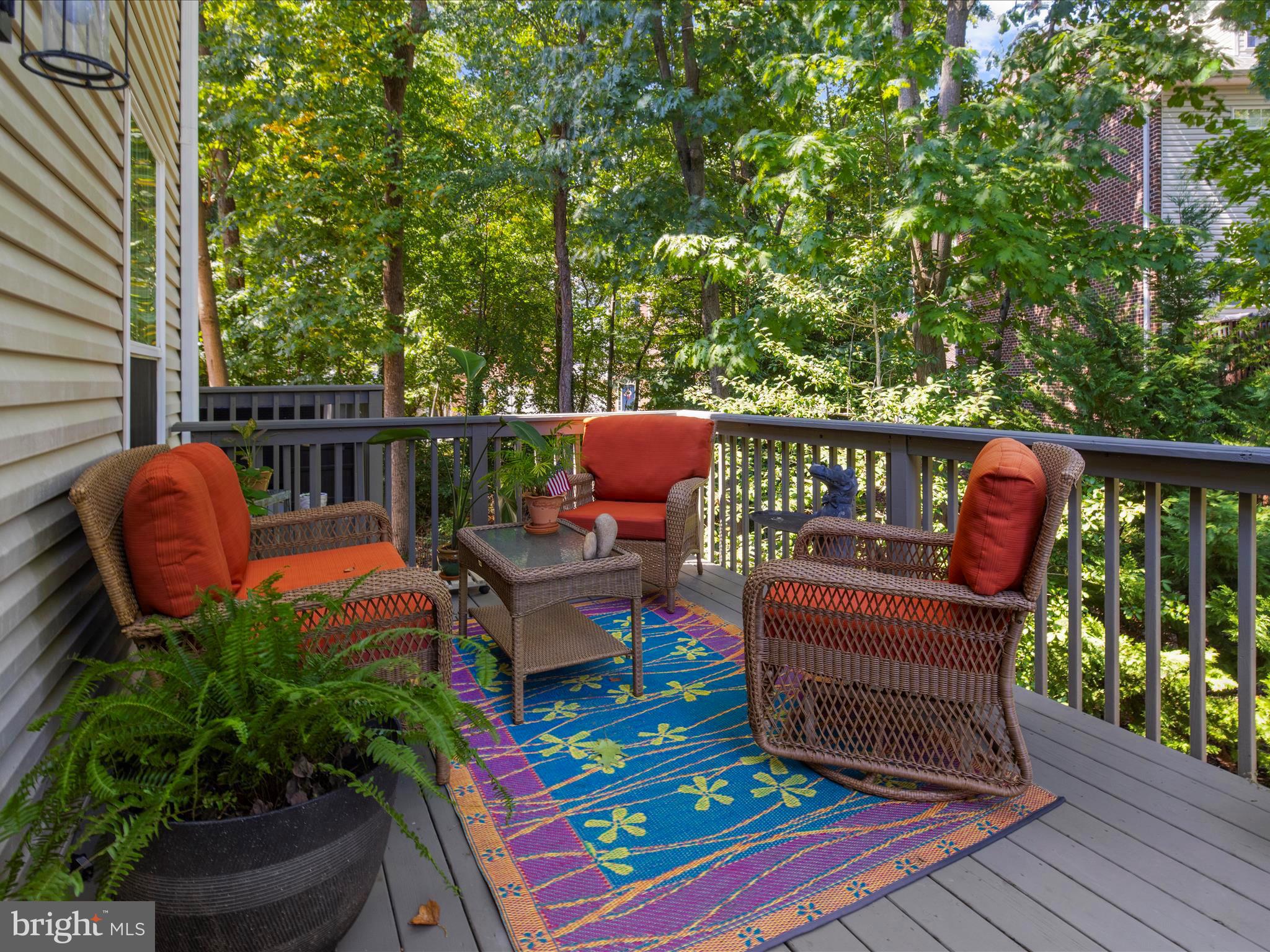 WATERS EDGE - Residential