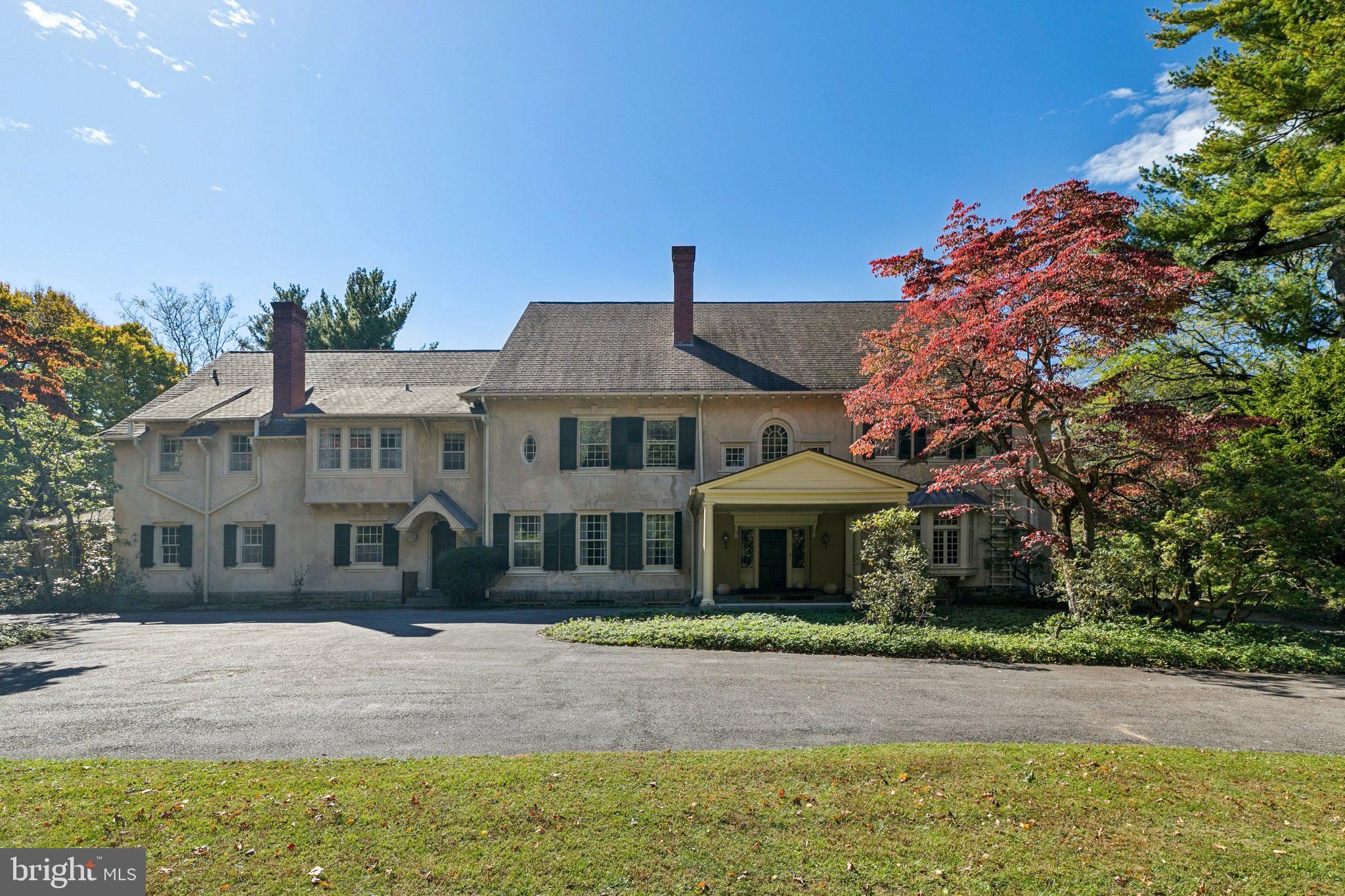CHESTNUT HILL - Residential