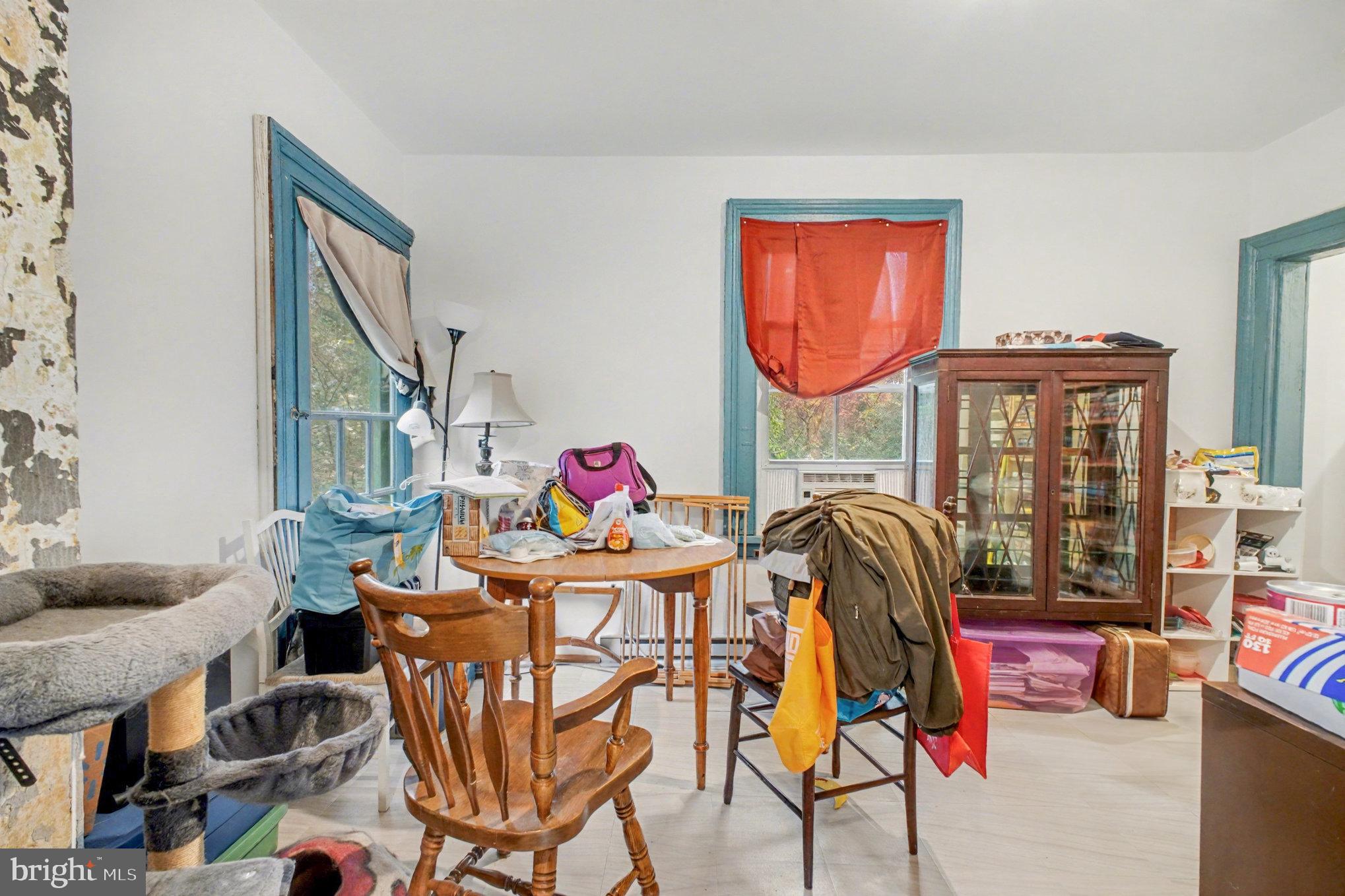 HIGHLAND HOMES - Residential