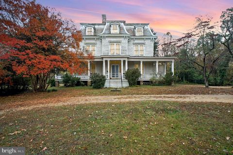 900 FICKLEN ROAD FREDERICKSBURG VA 22405