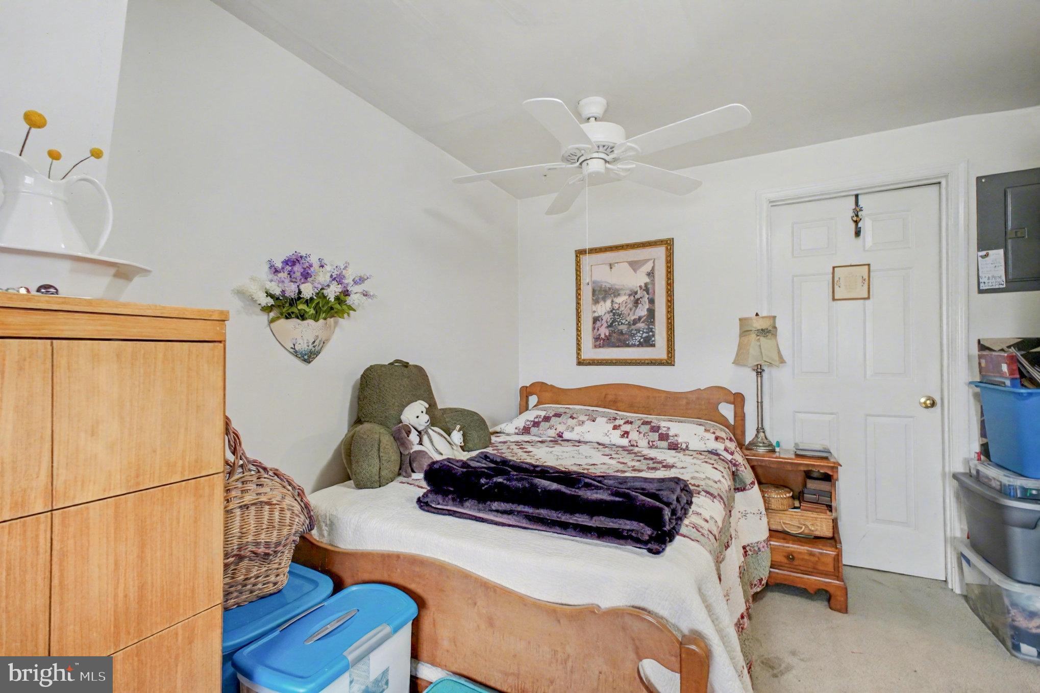 HIGHLAND HOMES - Residential