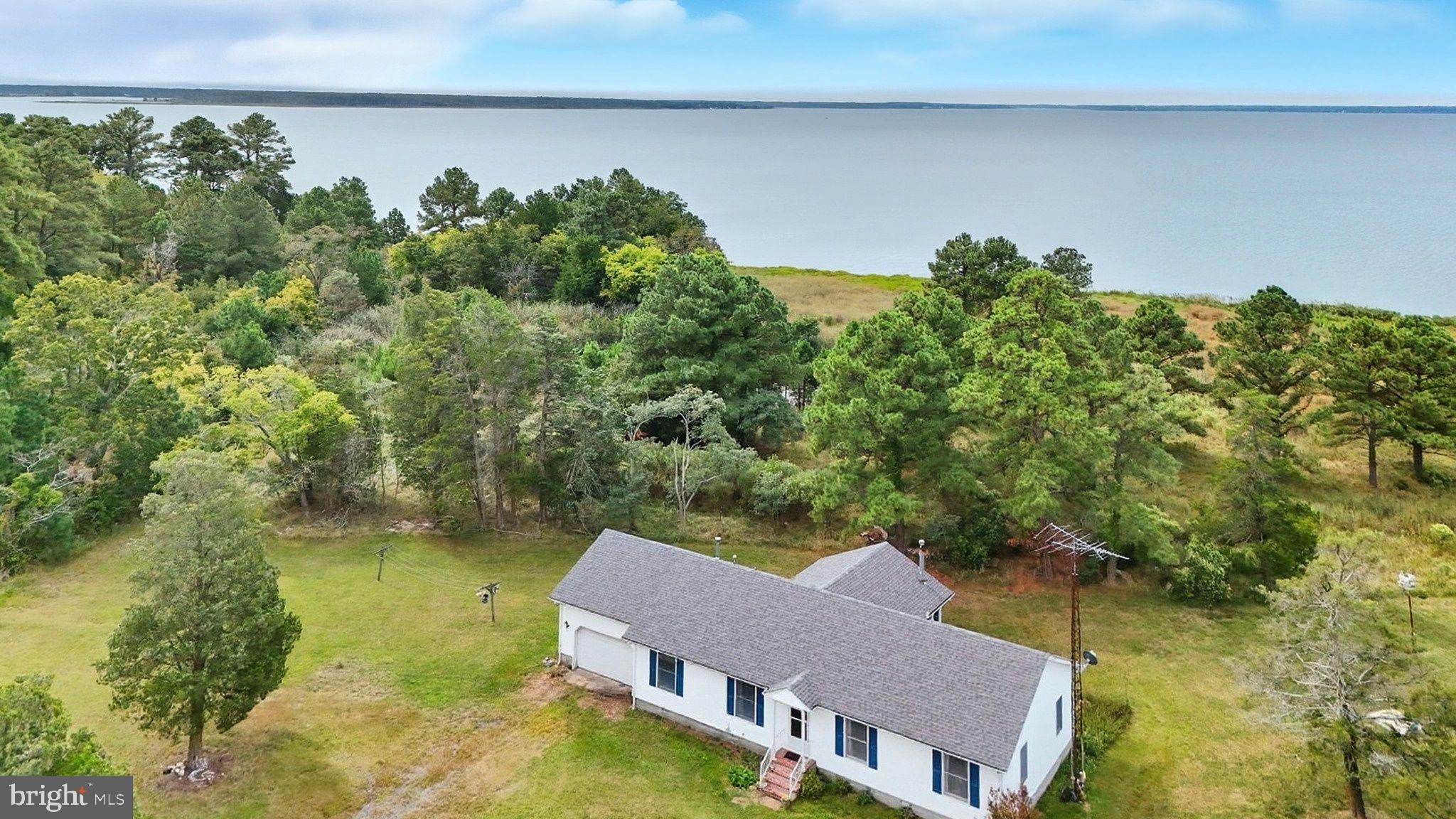 NECK DISTRICT - Residential