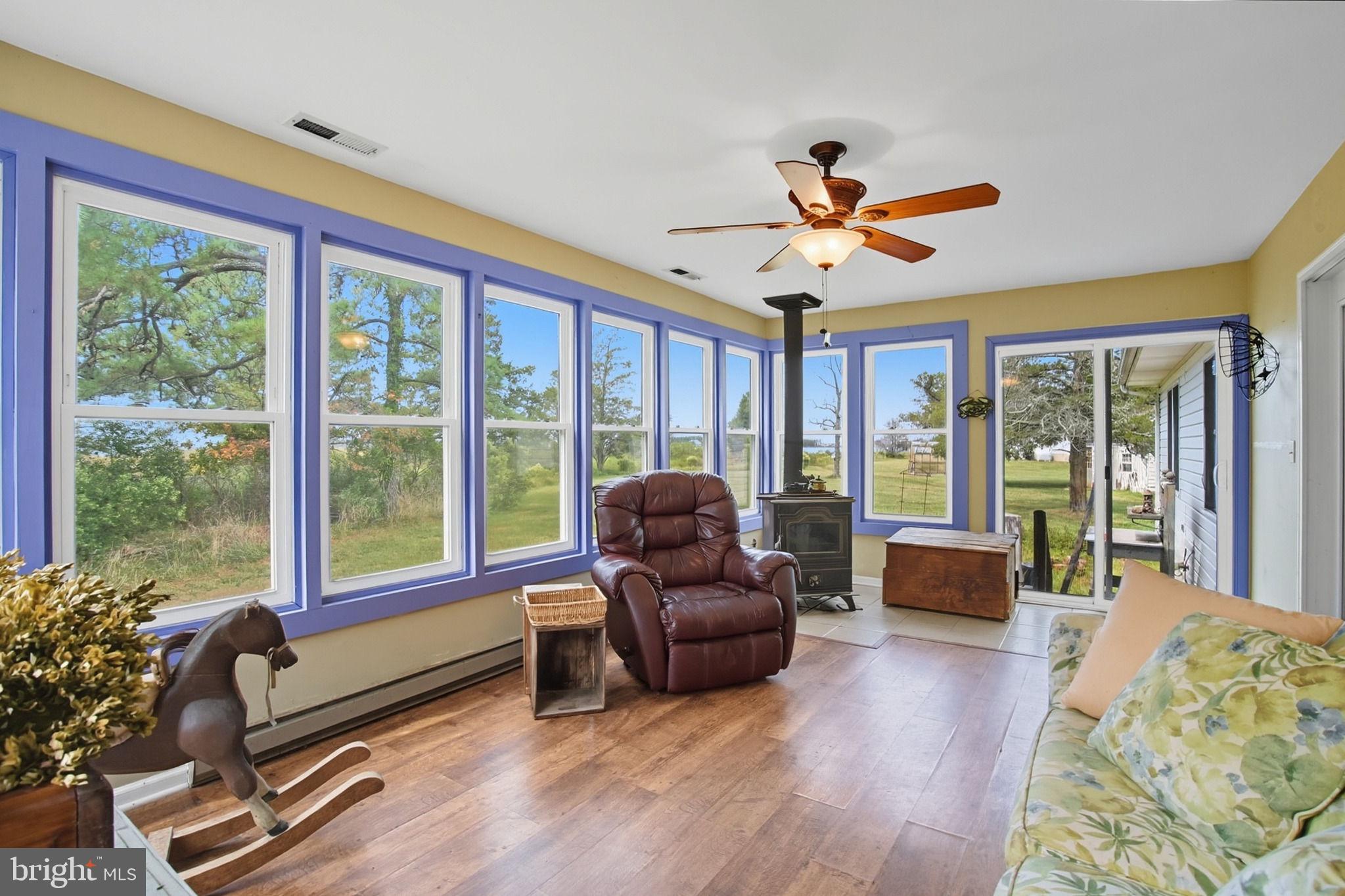 NECK DISTRICT - Residential