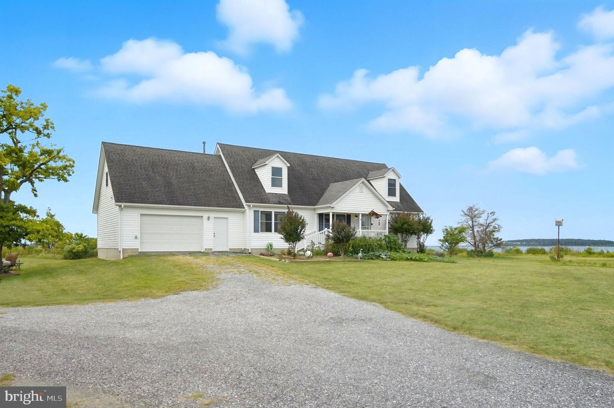 NECK DISTRICT - Residential