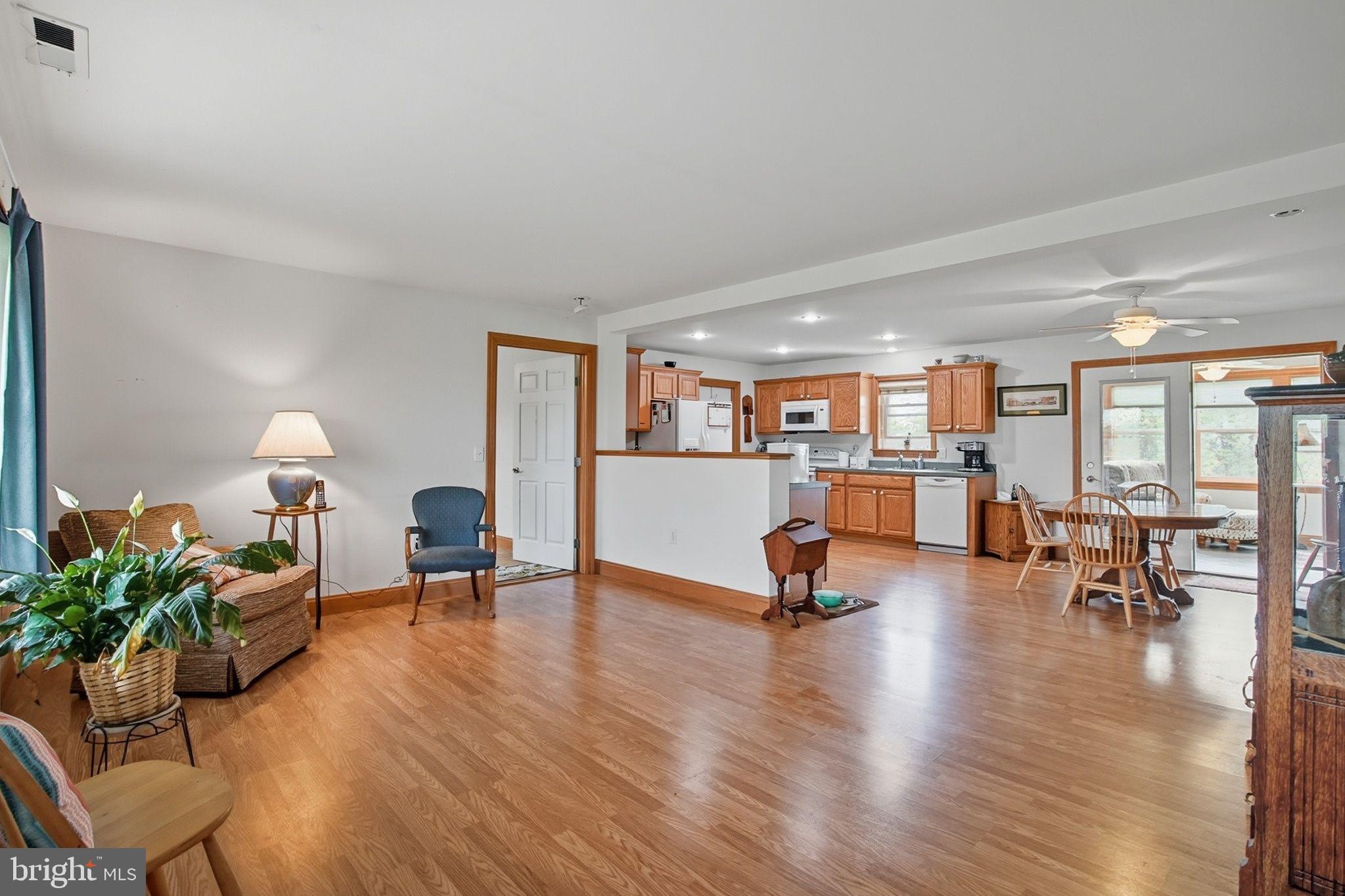 NECK DISTRICT - Residential