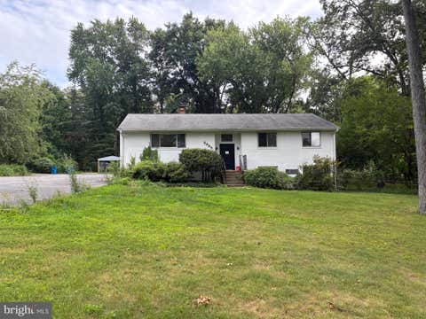 Photo of 3335 Annandale Road, FALLS CHURCH, VA 22042 (MLS # VAFX2330600)