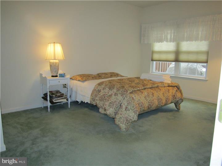 SPRING RIDGE - Residential