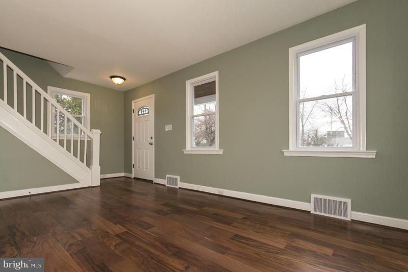 CATONSVILLE PINES - Residential