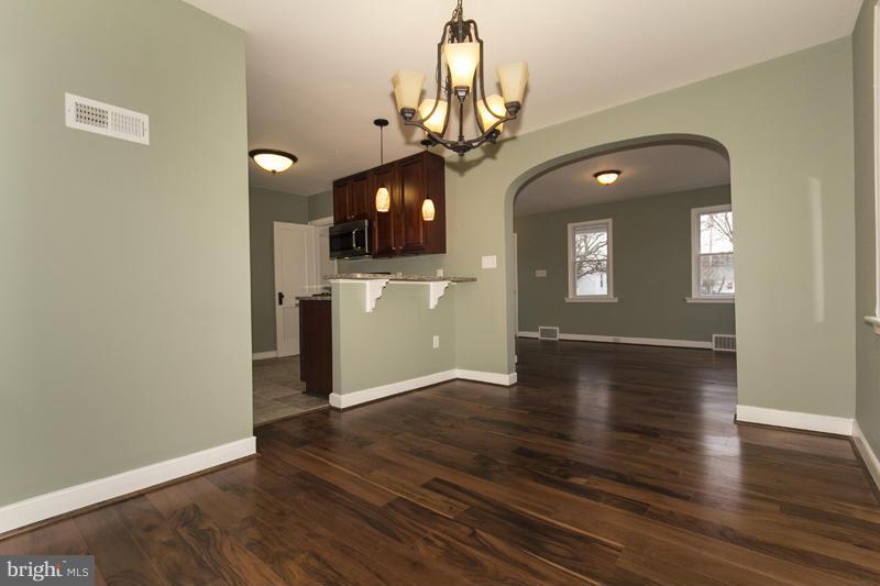 CATONSVILLE PINES - Residential