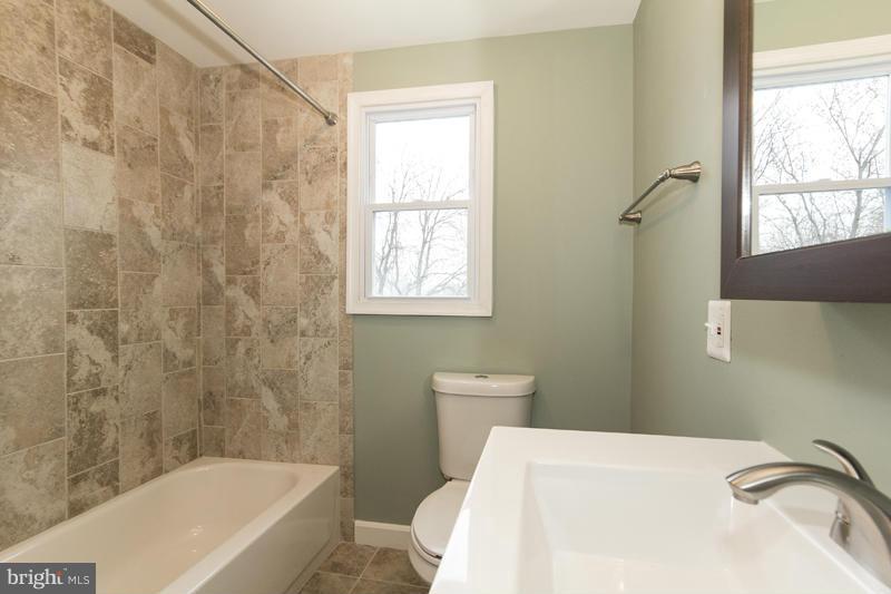 CATONSVILLE PINES - Residential