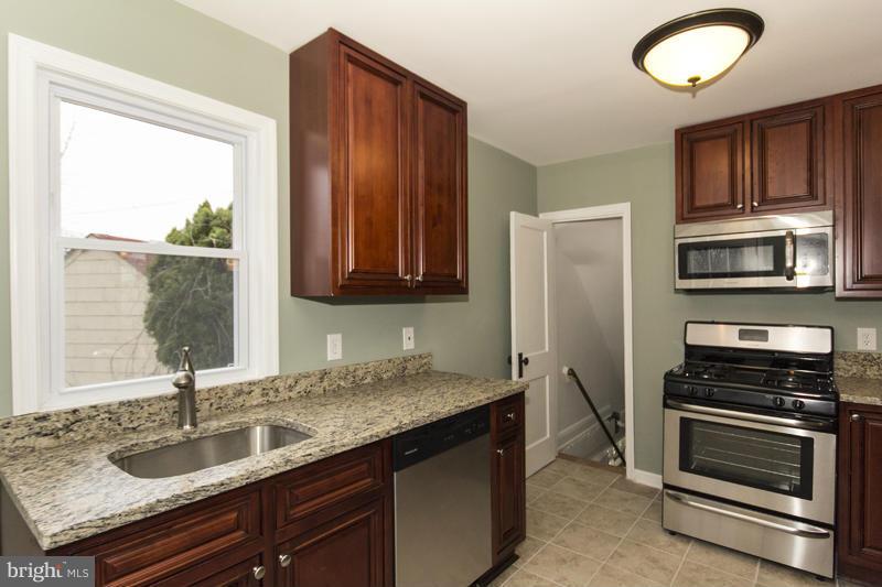 CATONSVILLE PINES - Residential