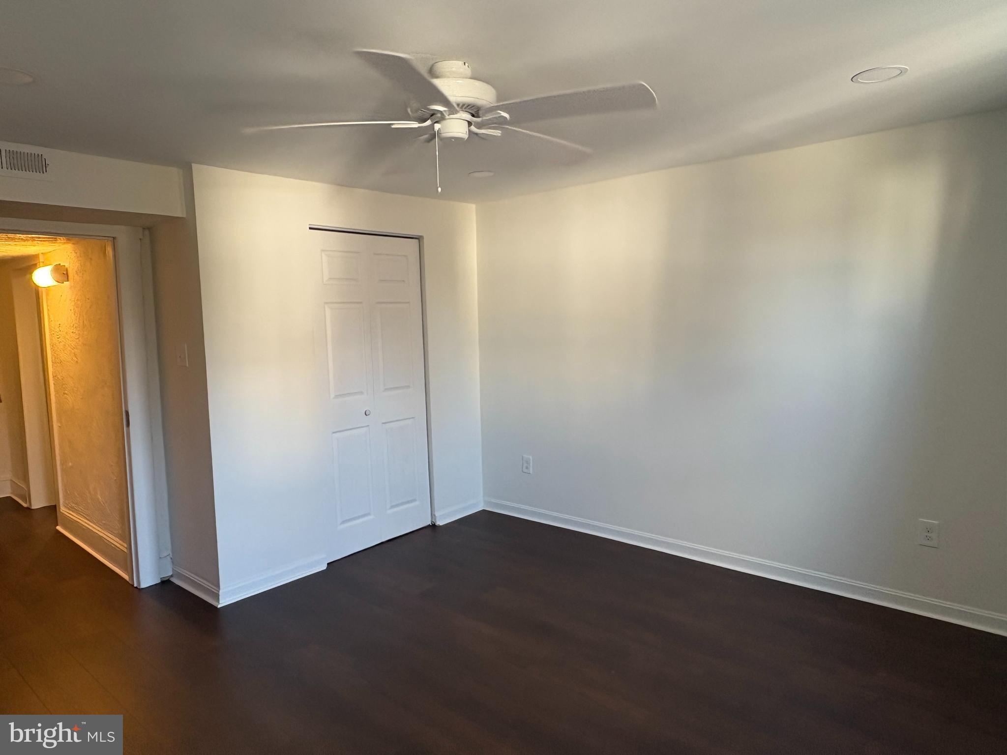 EDGEMERE - Residential Lease