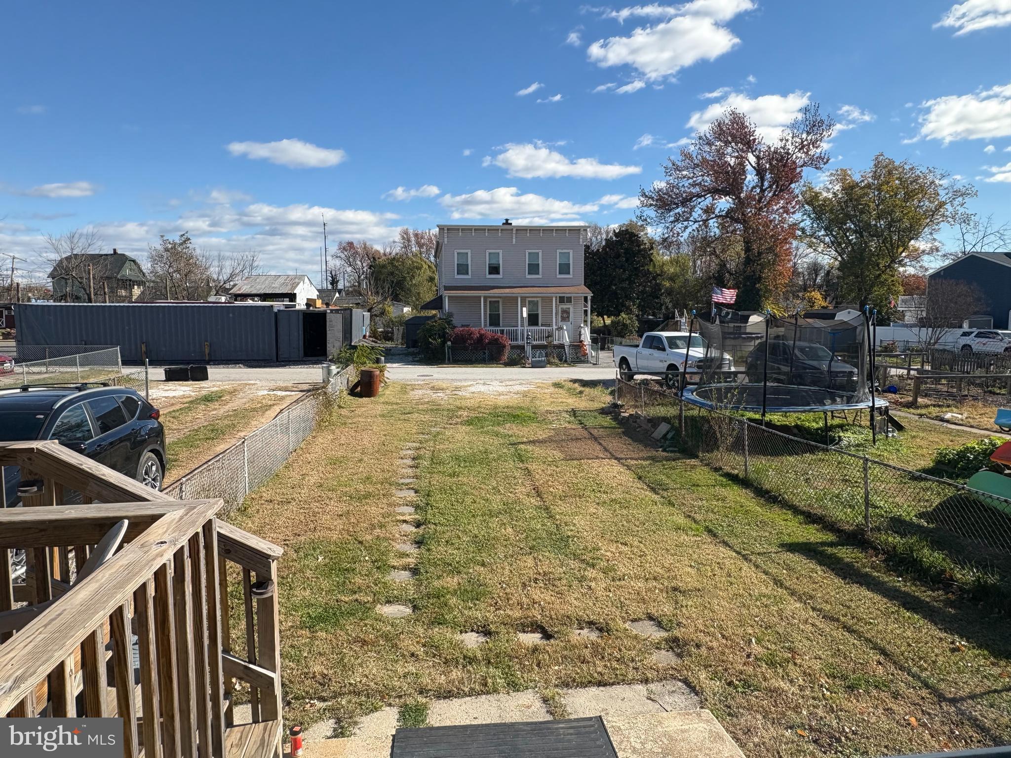 EDGEMERE - Residential Lease