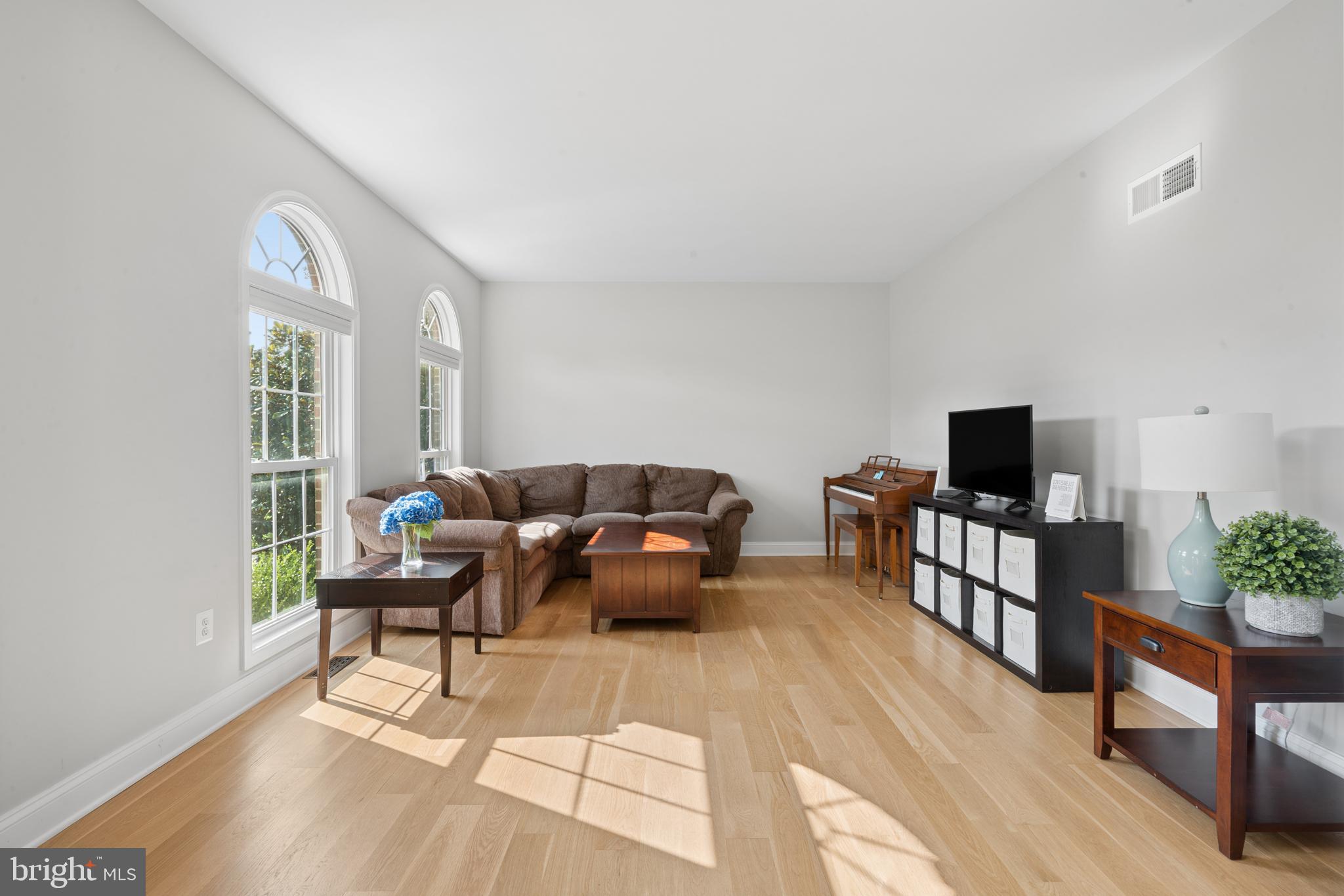 5562 MORIARTY COURT