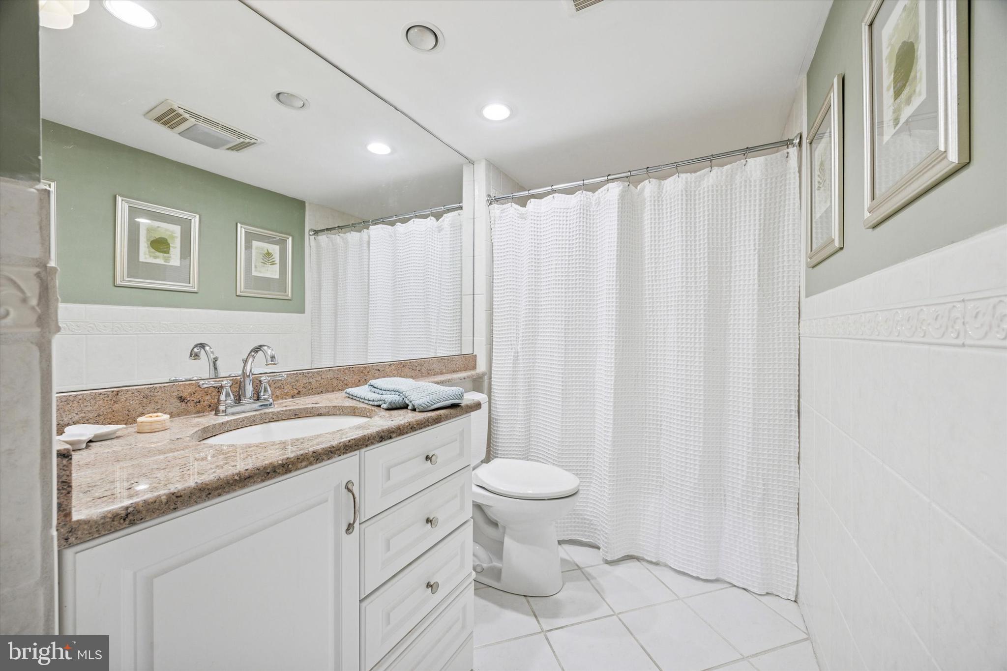 HILL HOUSE - Residential