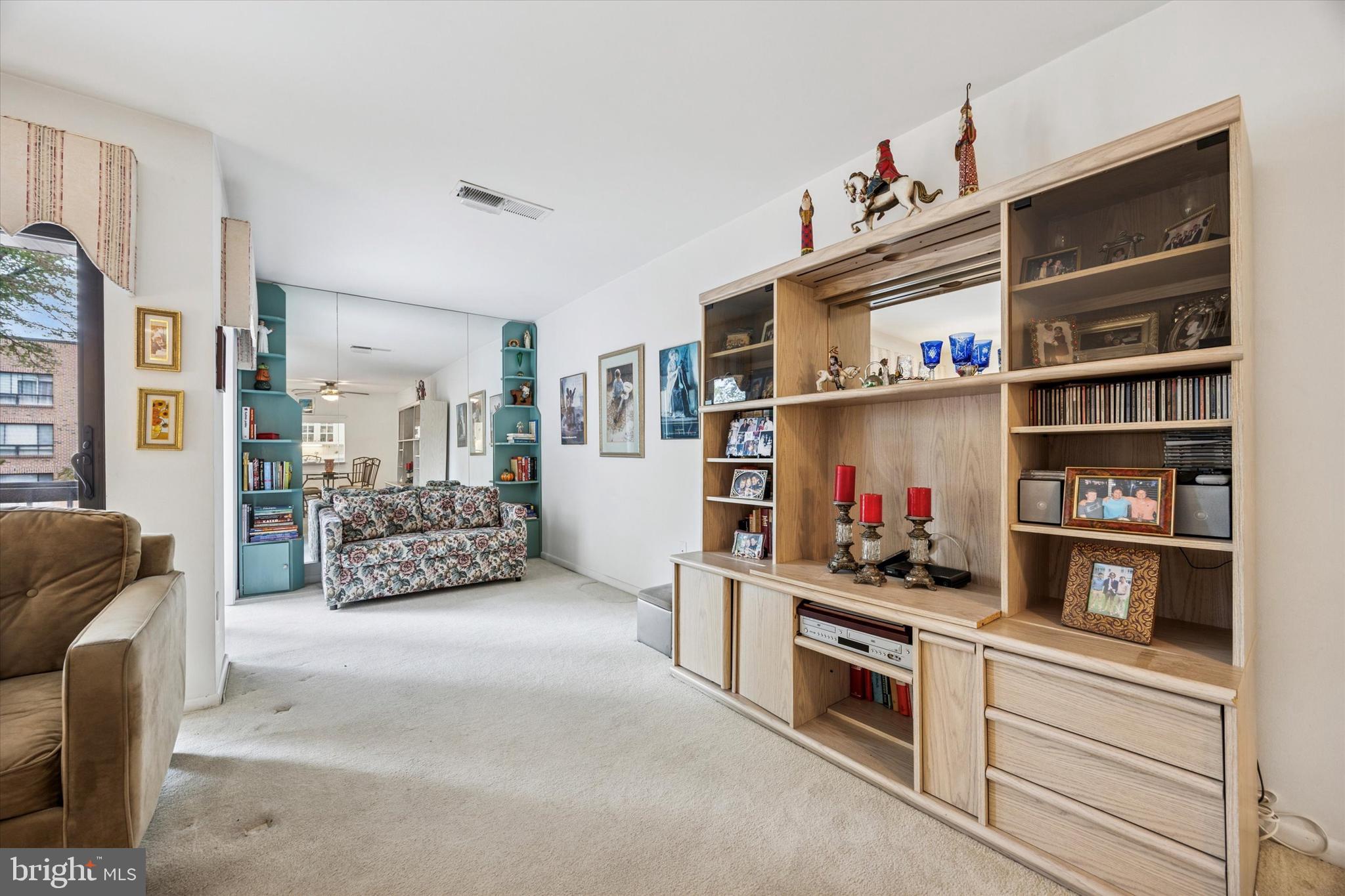 HILL HOUSE - Residential