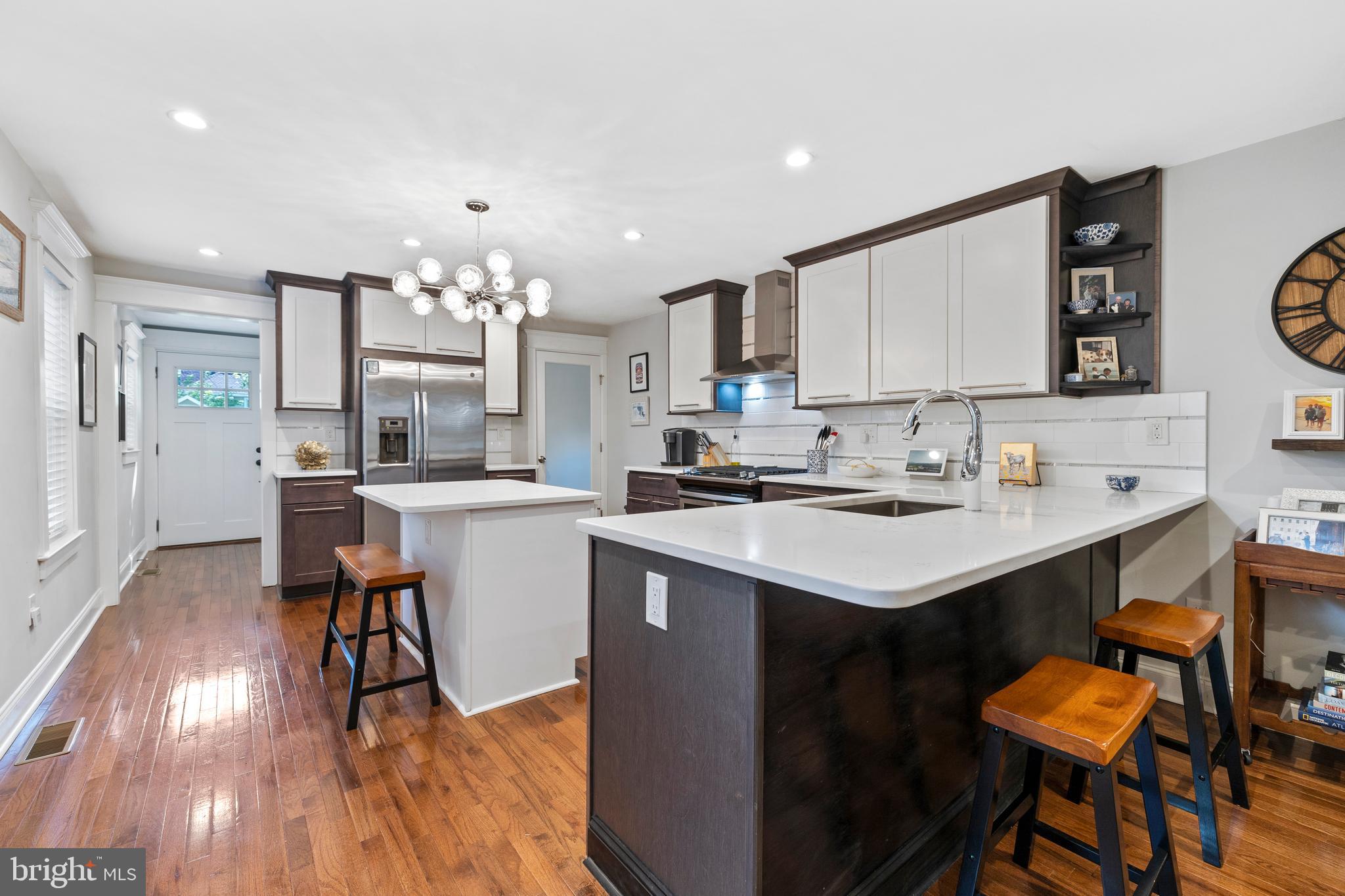 ROLAND PARK - Residential