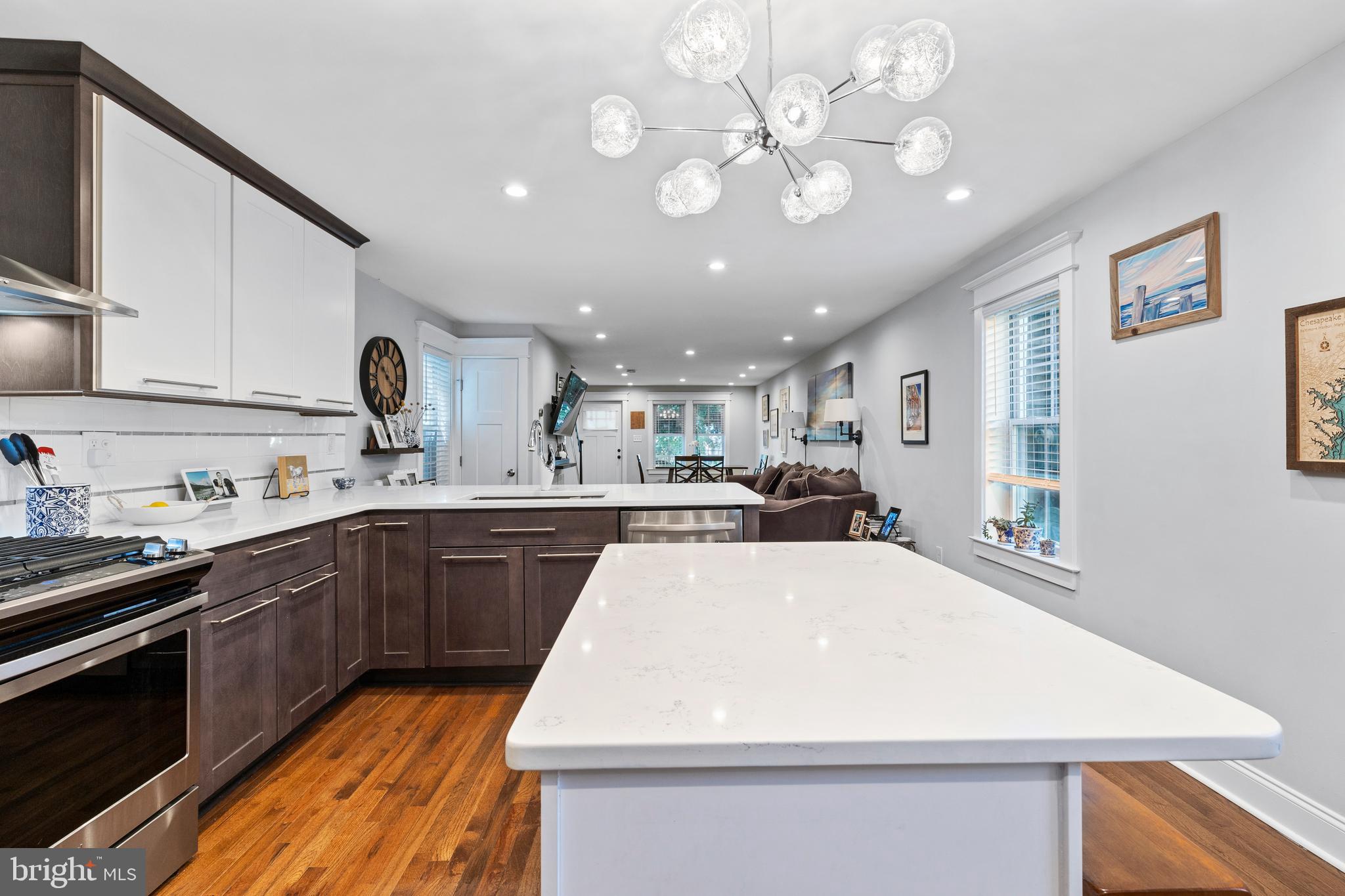 ROLAND PARK - Residential