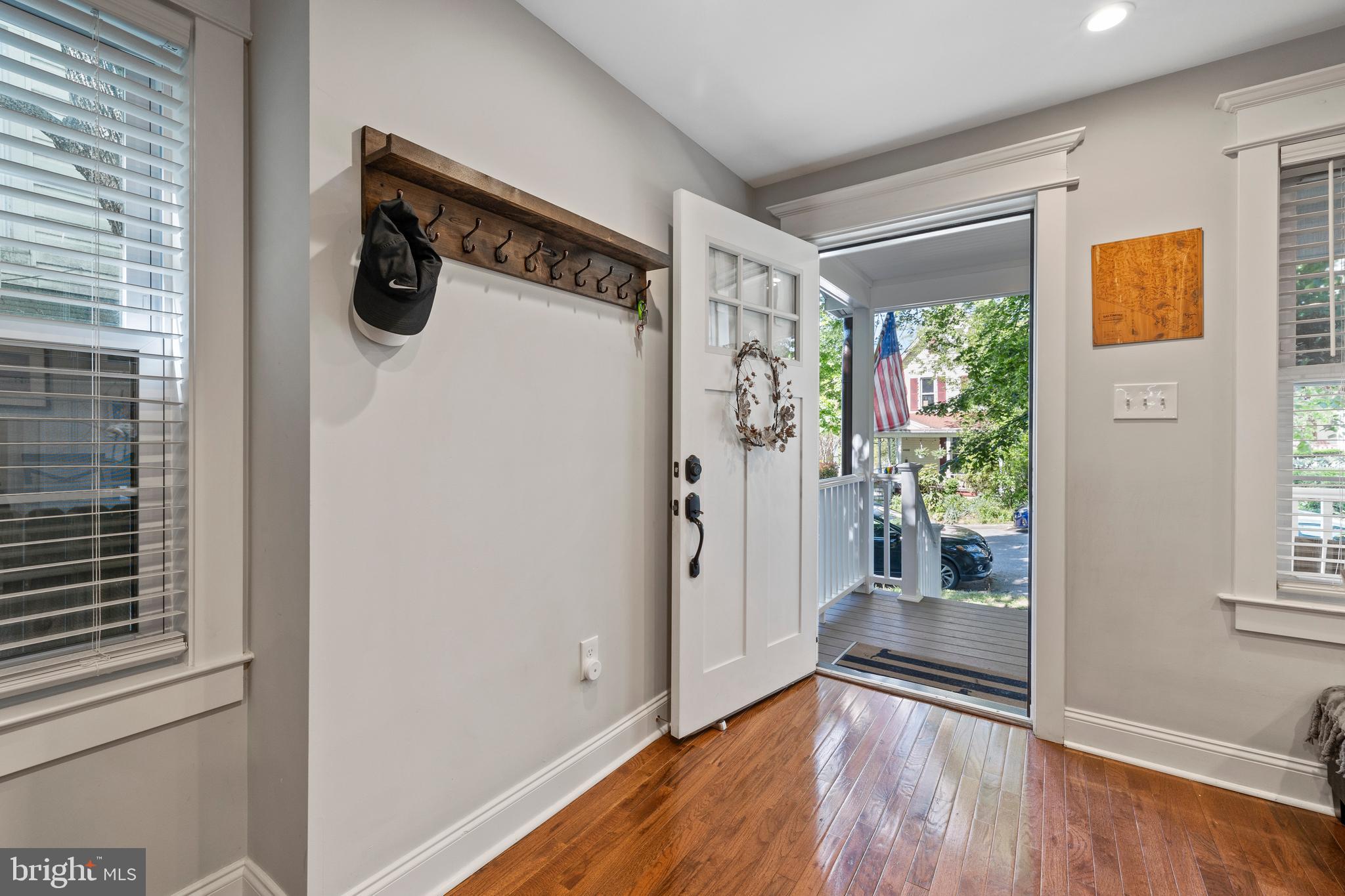 ROLAND PARK - Residential