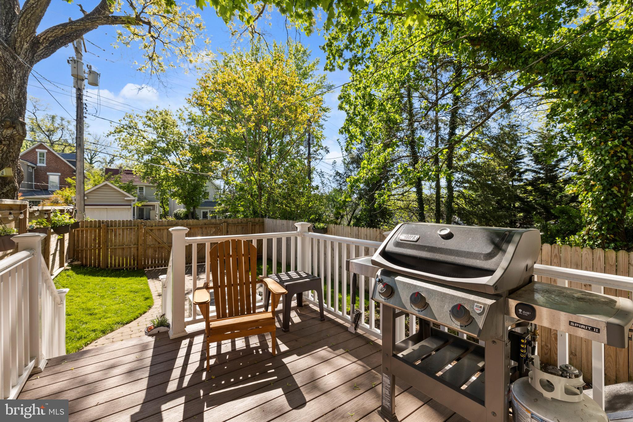 ROLAND PARK - Residential