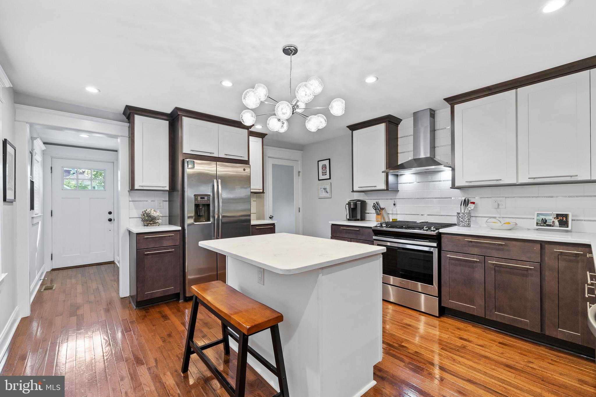 ROLAND PARK - Residential