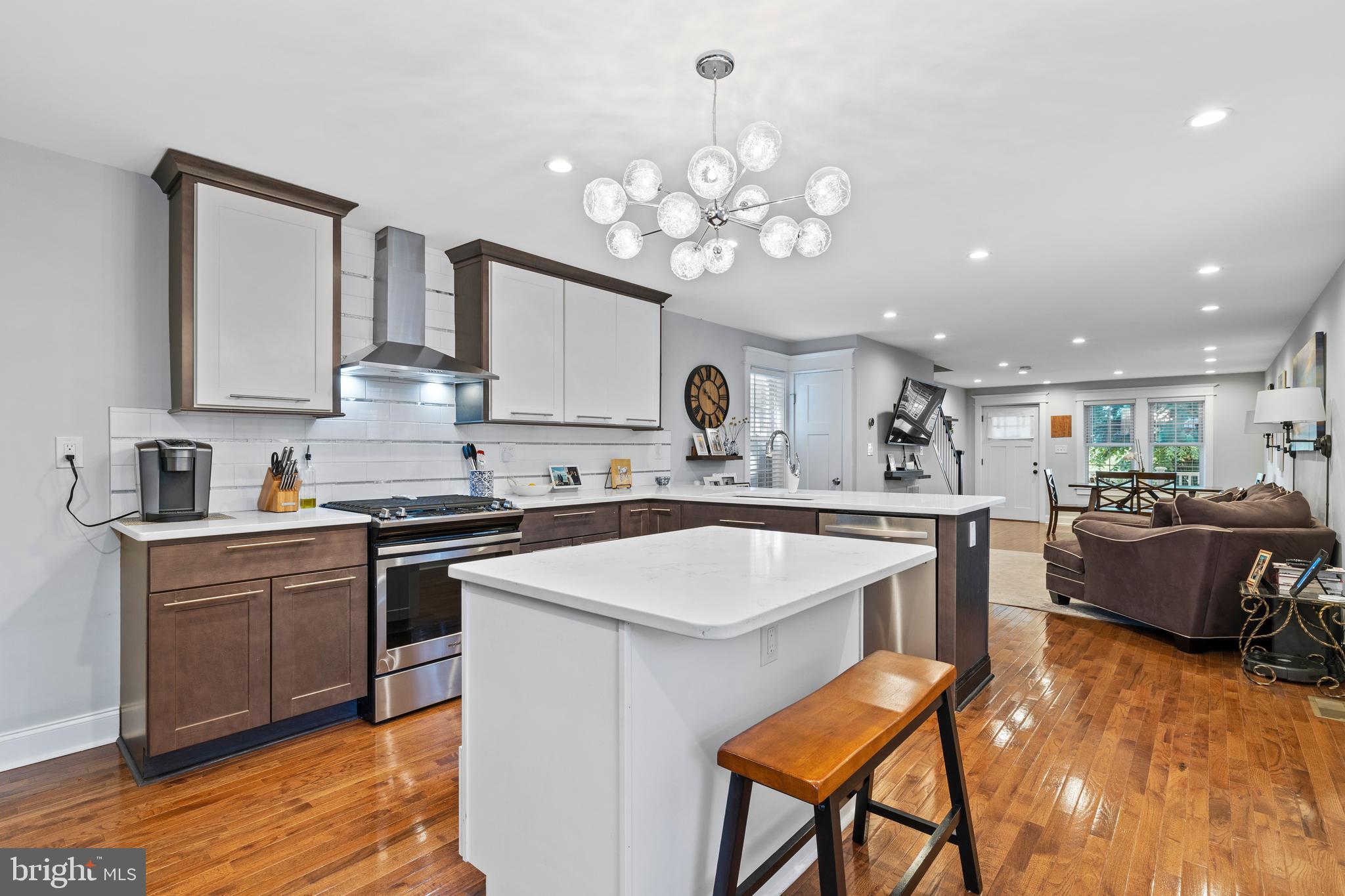 ROLAND PARK - Residential