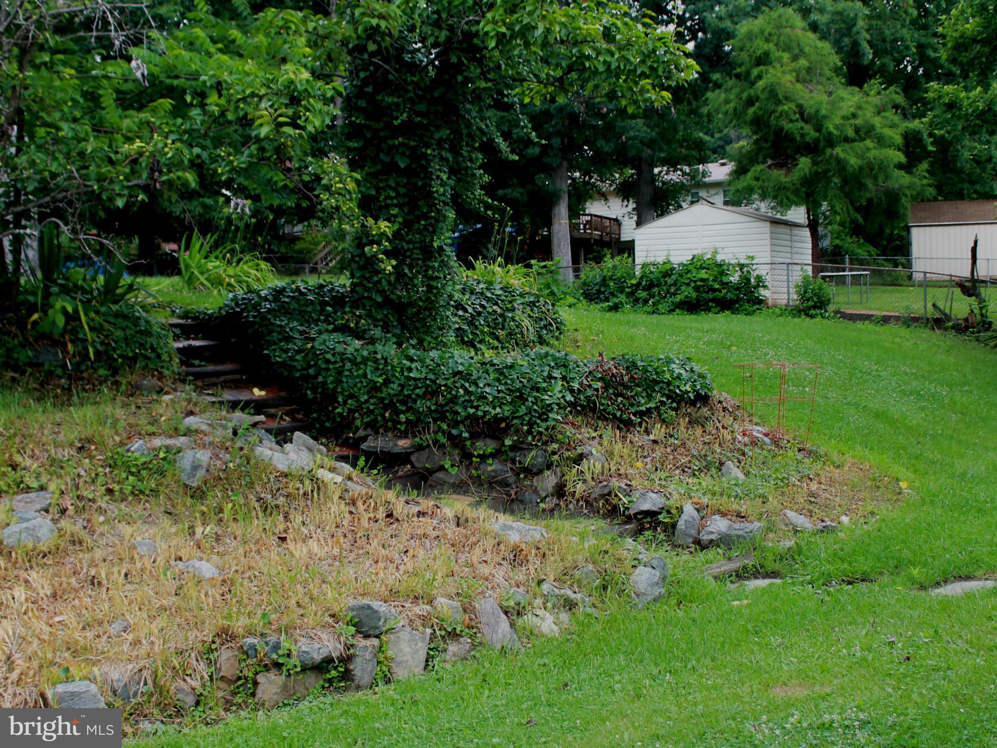 DALE CITY - Residential