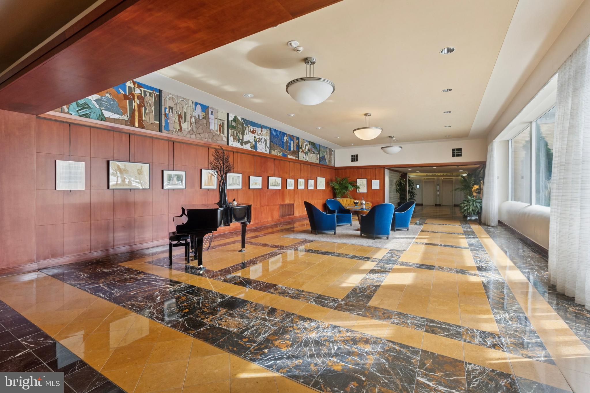 ART MUSEUM AREA - Residential