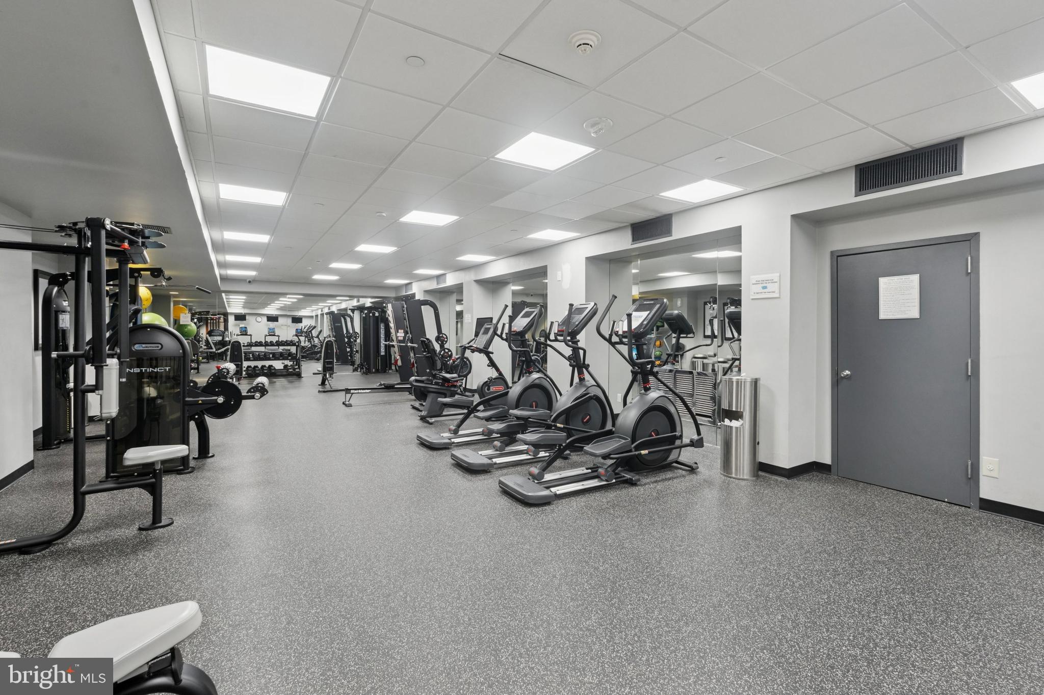 ART MUSEUM AREA - Residential