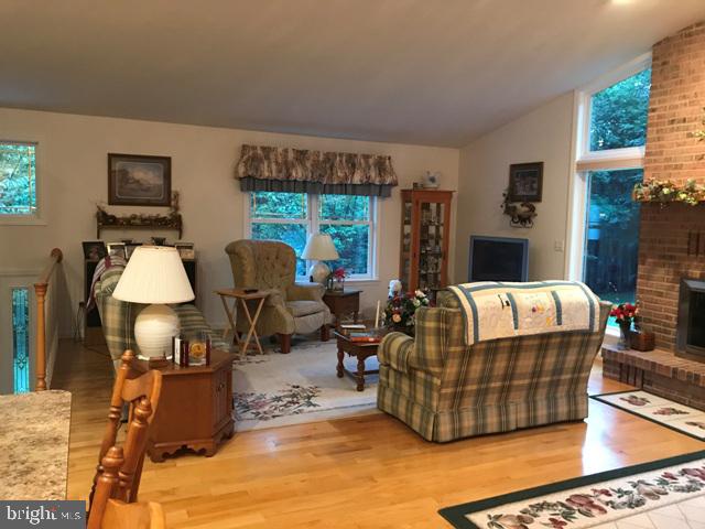 SHERWOOD ACRES - Residential