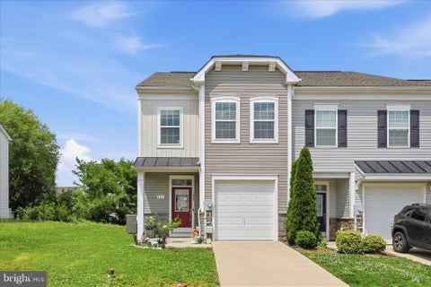 Townhouse For Sale - 117 Oflannery Court<br/> MARTINSBURG, WV 25403