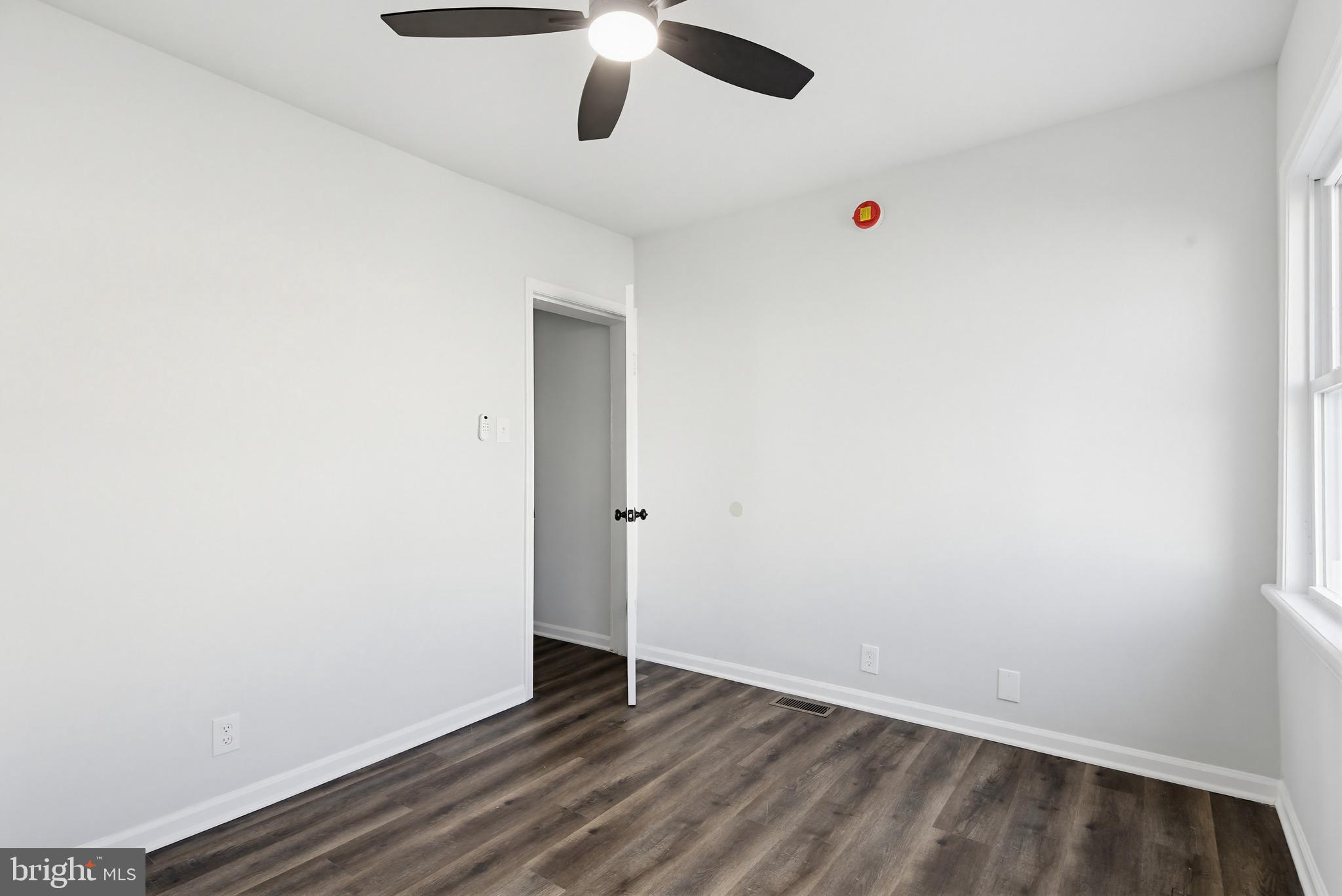 WASHINGTON VILLAGE - Residential