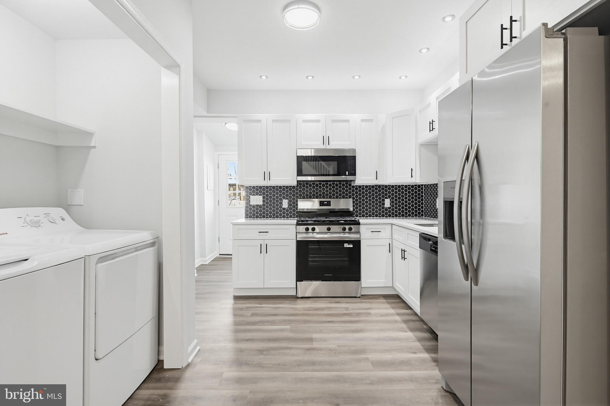 WASHINGTON VILLAGE - Residential