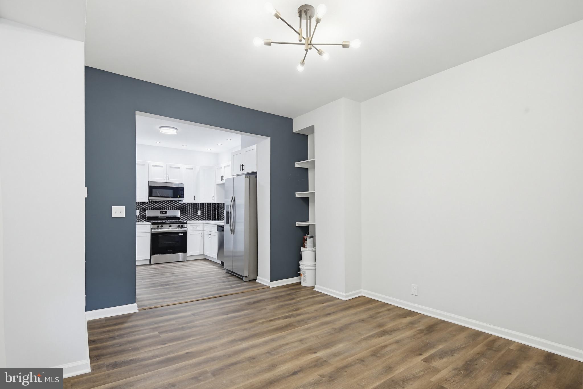 WASHINGTON VILLAGE - Residential