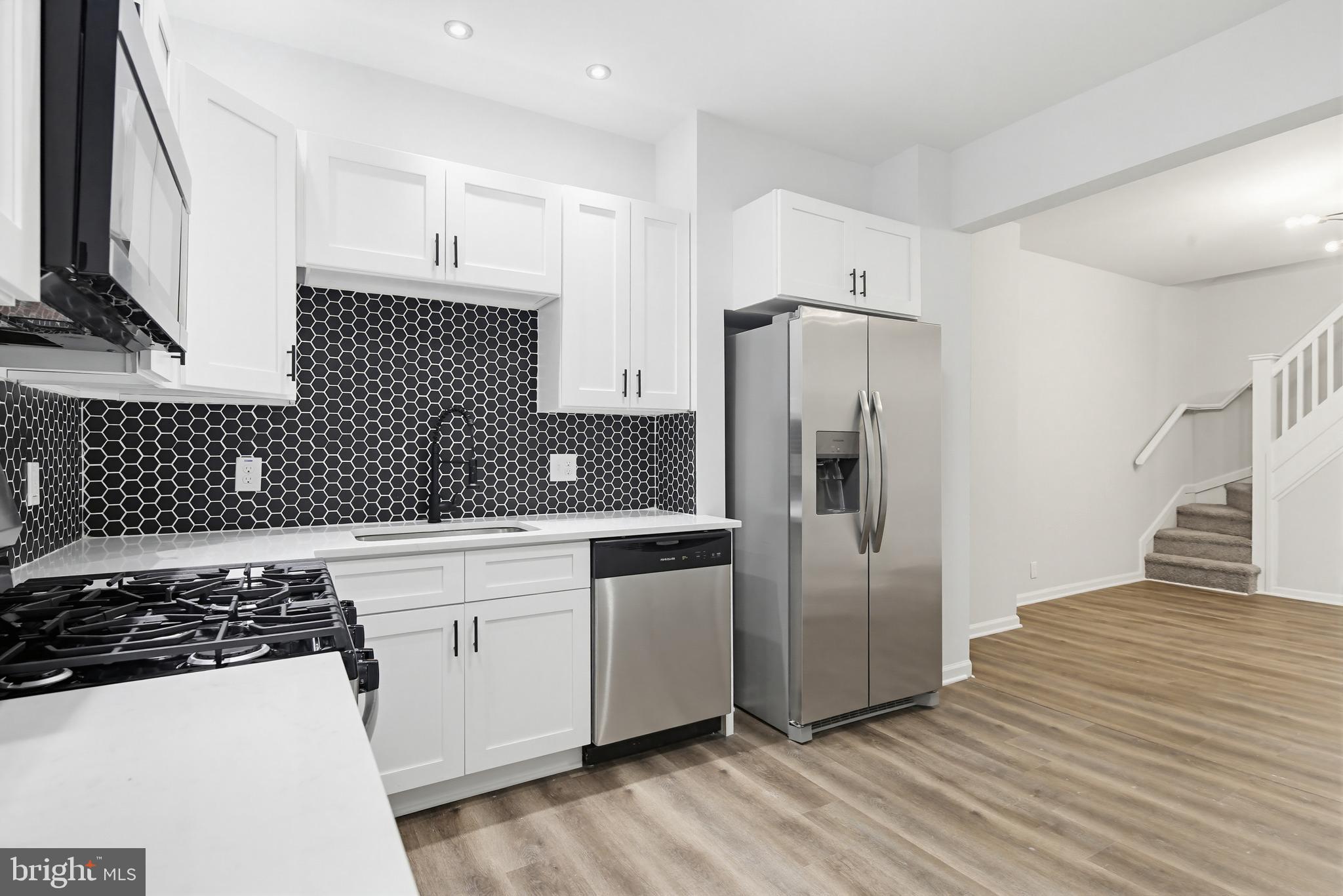 WASHINGTON VILLAGE - Residential