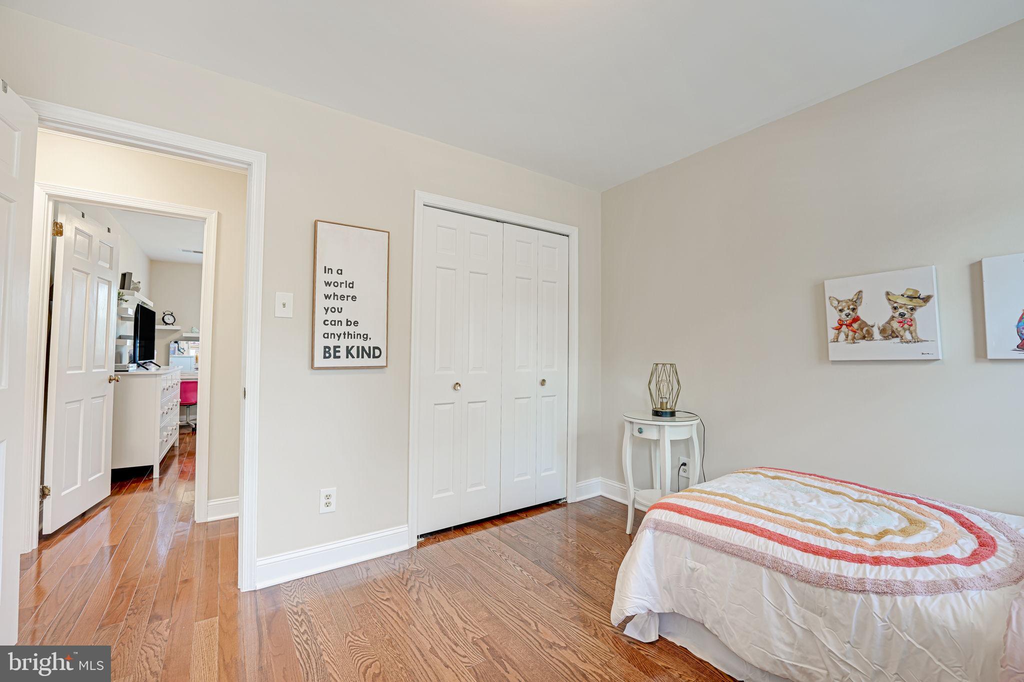 MONTOUR HEIGHTS - Residential